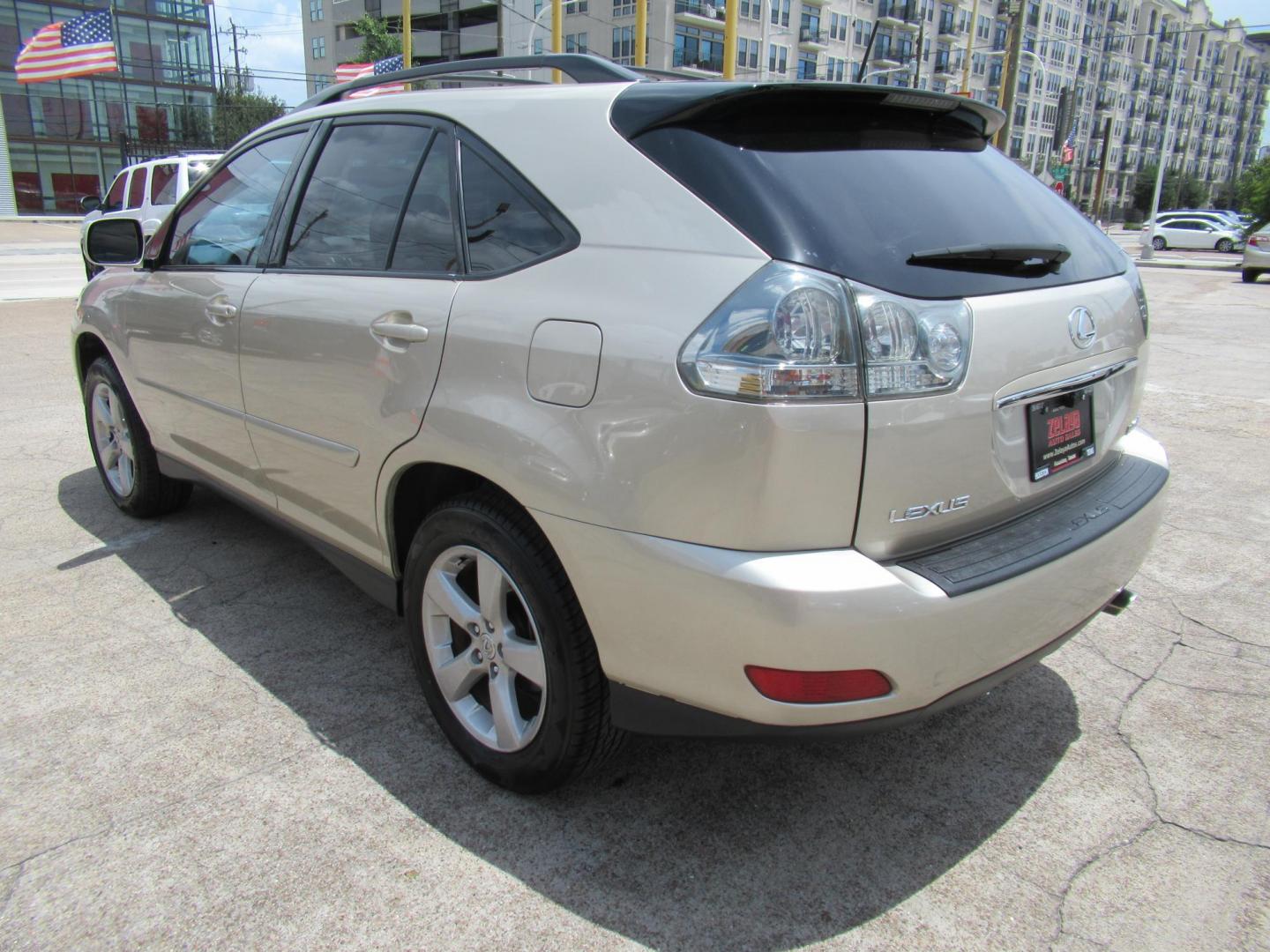 2004 Gold /Tan Lexus RX 330 2WD (JTJGA31U740) with an 3.3L V6 DOHC 24V engine, Automatic Overdrive transmission, located at 1511 North Shepherd Dr., Houston, TX, 77008, (281) 657-1221, 29.798361, -95.412560 - 2004 LEXUS RX 330 VIN: JTJGA31U740028251 J T J G A 3 1 U 7 4 0 0 2 8 2 5 1 4 DOOR WAGON/SPORT UTILITY 3.3L V6 F 24V GASOLINE FRONT WHEEL DRIVE - Photo#14