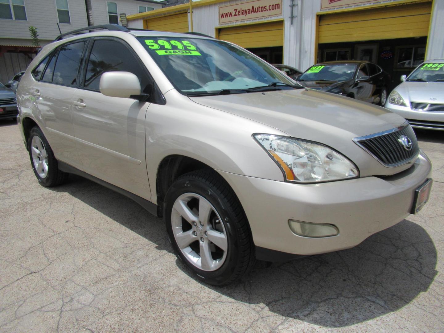 2004 Gold /Tan Lexus RX 330 2WD (JTJGA31U740) with an 3.3L V6 DOHC 24V engine, Automatic Overdrive transmission, located at 1511 North Shepherd Dr., Houston, TX, 77008, (281) 657-1221, 29.798361, -95.412560 - 2004 LEXUS RX 330 VIN: JTJGA31U740028251 J T J G A 3 1 U 7 4 0 0 2 8 2 5 1 4 DOOR WAGON/SPORT UTILITY 3.3L V6 F 24V GASOLINE FRONT WHEEL DRIVE - Photo#18