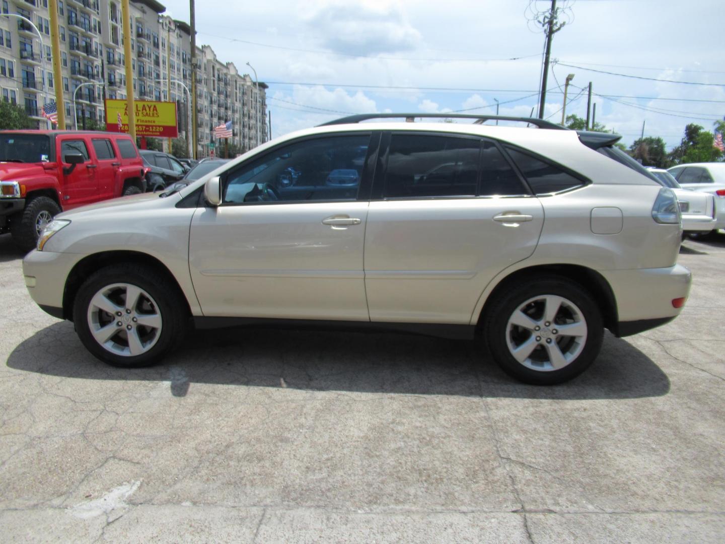 2004 Gold /Tan Lexus RX 330 2WD (JTJGA31U740) with an 3.3L V6 DOHC 24V engine, Automatic Overdrive transmission, located at 1511 North Shepherd Dr., Houston, TX, 77008, (281) 657-1221, 29.798361, -95.412560 - 2004 LEXUS RX 330 VIN: JTJGA31U740028251 J T J G A 3 1 U 7 4 0 0 2 8 2 5 1 4 DOOR WAGON/SPORT UTILITY 3.3L V6 F 24V GASOLINE FRONT WHEEL DRIVE - Photo#21