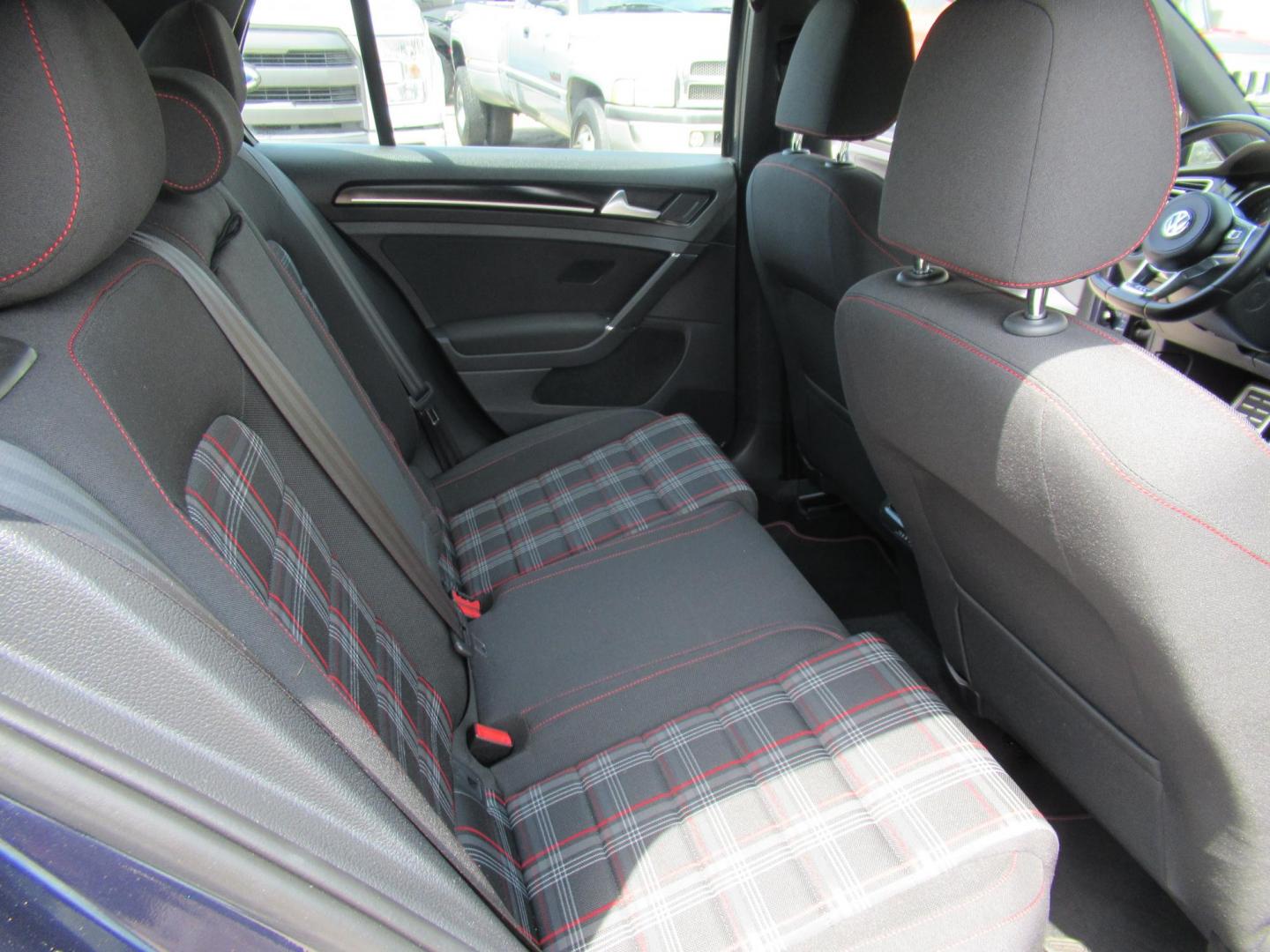 2017 BLUE /BLACK Volkswagen Golf GTI S 6M 4-Door (3VW547AU0HM) with an 2.0L L4 DOHC 16V TURBO engine, 6M transmission, located at 1511 North Shepherd Dr., Houston, TX, 77008, (281) 657-1221, 29.798361, -95.412560 - 2017 VOLKSWAGEN GOLF GTI SPORT VIN: 3VW547AU0HM041240 3 V W 5 4 7 A U 0 H M 0 4 1 2 4 0 HATCHBACK 4 DR 2L I4 F DOHC 16V GASOLINE FRONT WHEEL DRIVE - Photo#10