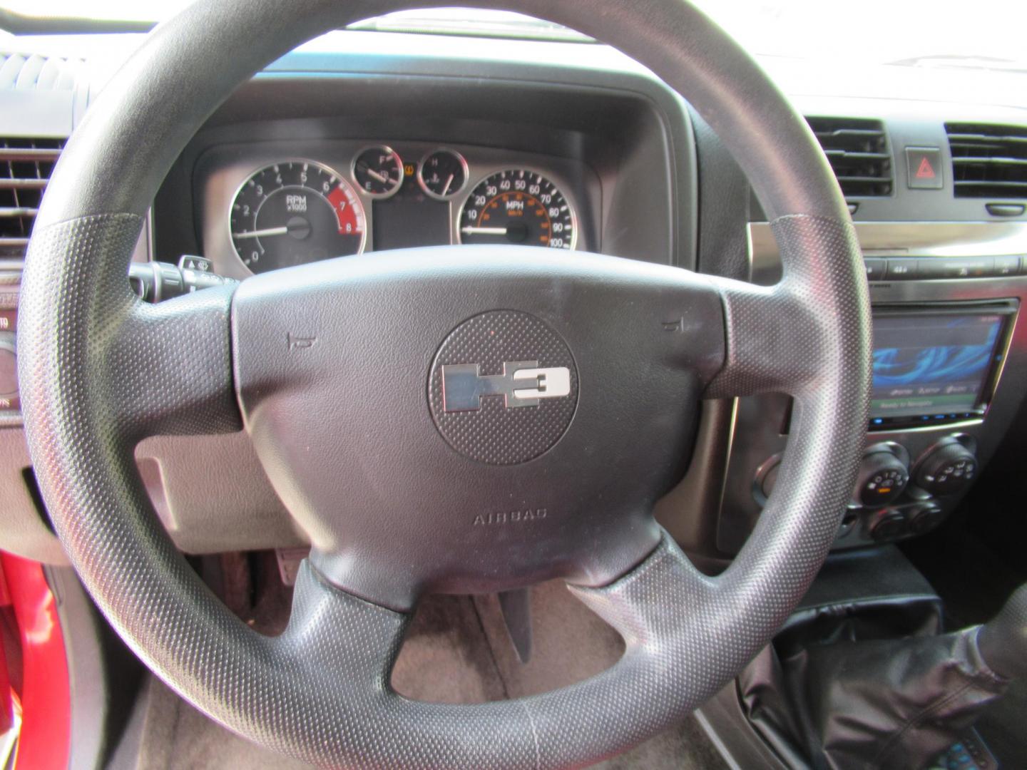 2007 Red /Black Hummer H3 Adventure (5GTDN13E478) with an 3.7L L5 DOHC 20V engine, Manual transmission, located at 1511 North Shepherd Dr., Houston, TX, 77008, (281) 657-1221, 29.798361, -95.412560 - 2007 HUMMER H3 H3X VIN: 5GTDN13E478254346 5 G T D N 1 3 E 4 7 8 2 5 4 3 4 6 4 DOOR WAGON/SPORT UTILITY 3.7L I5 F DOHC GASOLINE ALL WHEEL DRIVE - Photo#2