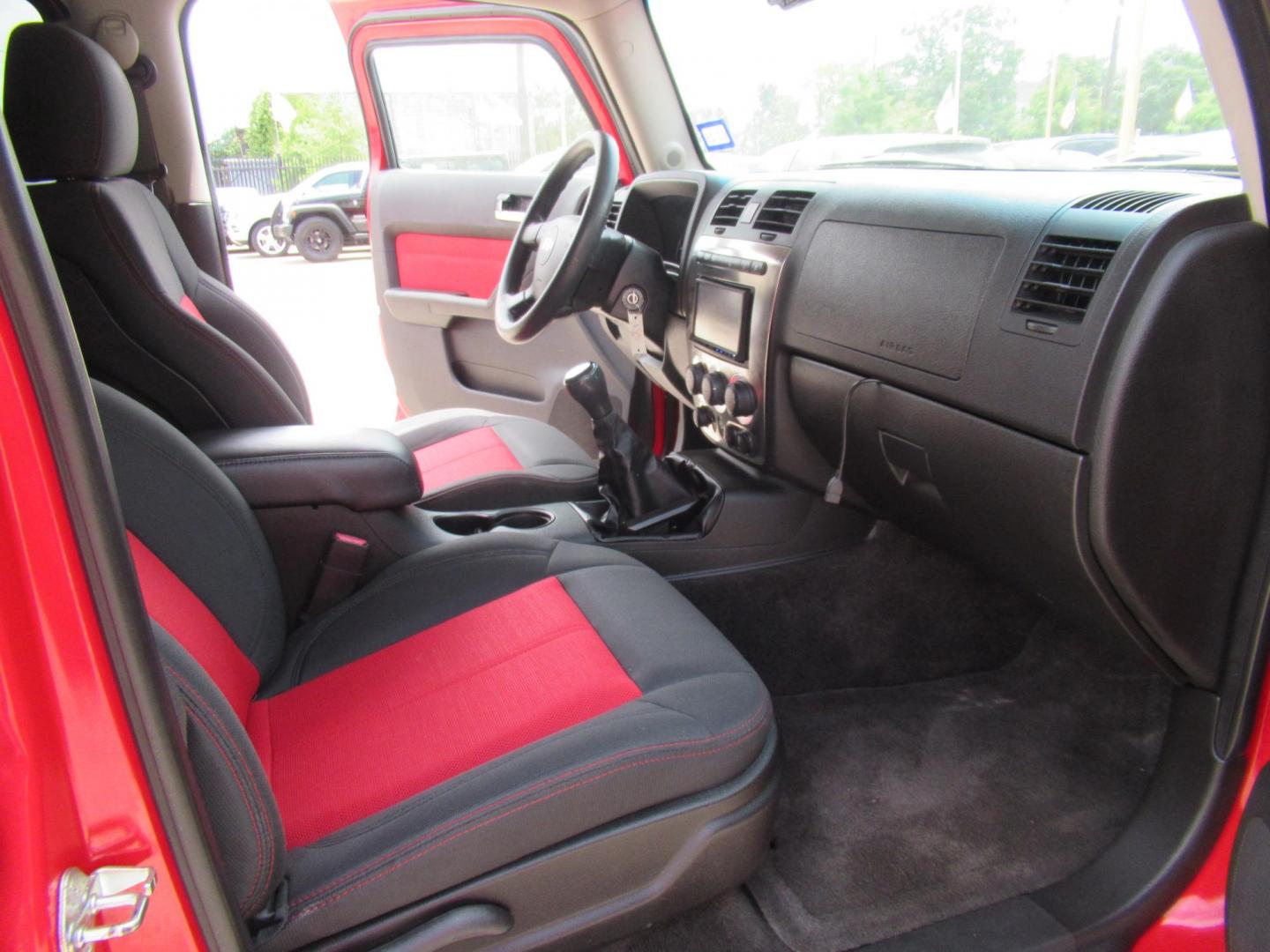 2007 Red /Black Hummer H3 Adventure (5GTDN13E478) with an 3.7L L5 DOHC 20V engine, Manual transmission, located at 1511 North Shepherd Dr., Houston, TX, 77008, (281) 657-1221, 29.798361, -95.412560 - 2007 HUMMER H3 H3X VIN: 5GTDN13E478254346 5 G T D N 1 3 E 4 7 8 2 5 4 3 4 6 4 DOOR WAGON/SPORT UTILITY 3.7L I5 F DOHC GASOLINE ALL WHEEL DRIVE - Photo#12