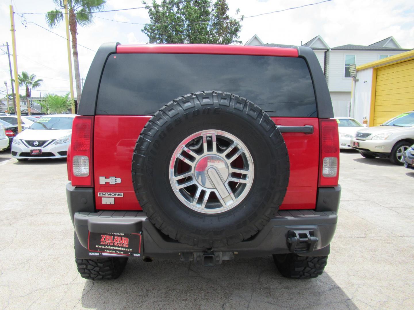 2007 Red /Black Hummer H3 Adventure (5GTDN13E478) with an 3.7L L5 DOHC 20V engine, Manual transmission, located at 1511 North Shepherd Dr., Houston, TX, 77008, (281) 657-1221, 29.798361, -95.412560 - 2007 HUMMER H3 H3X VIN: 5GTDN13E478254346 5 G T D N 1 3 E 4 7 8 2 5 4 3 4 6 4 DOOR WAGON/SPORT UTILITY 3.7L I5 F DOHC GASOLINE ALL WHEEL DRIVE - Photo#19
