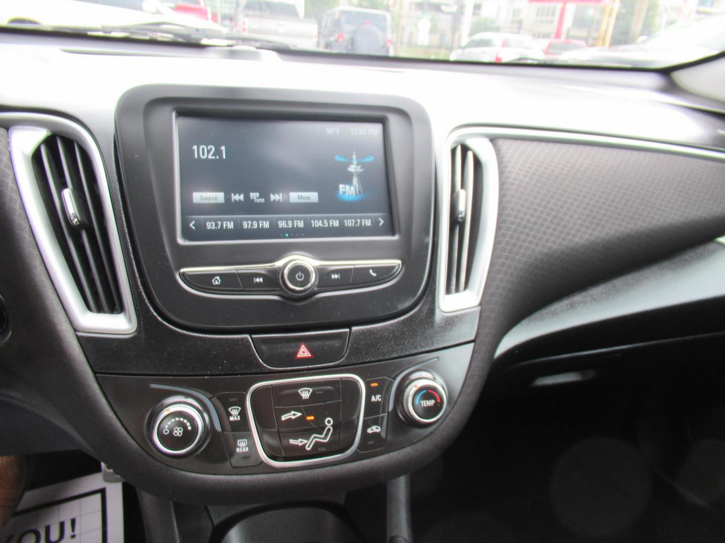 2016 Silver /Black Chevrolet Malibu LS (1G1ZB5ST0GF) with an 1.5L L4 DOHC 16V engine, 6A transmission, located at 1511 North Shepherd Dr., Houston, TX, 77008, (281) 657-1221, 29.798361, -95.412560 - 2016 CHEVROLET MALIBU LS VIN: 1G1ZB5ST0GF347074 1 G 1 Z B 5 S T 0 G F 3 4 7 0 7 4 SEDAN 4 DR 1.5L I4 F DOHC 16V GASOLINE FRONT WHEEL DRIVE - Photo#14
