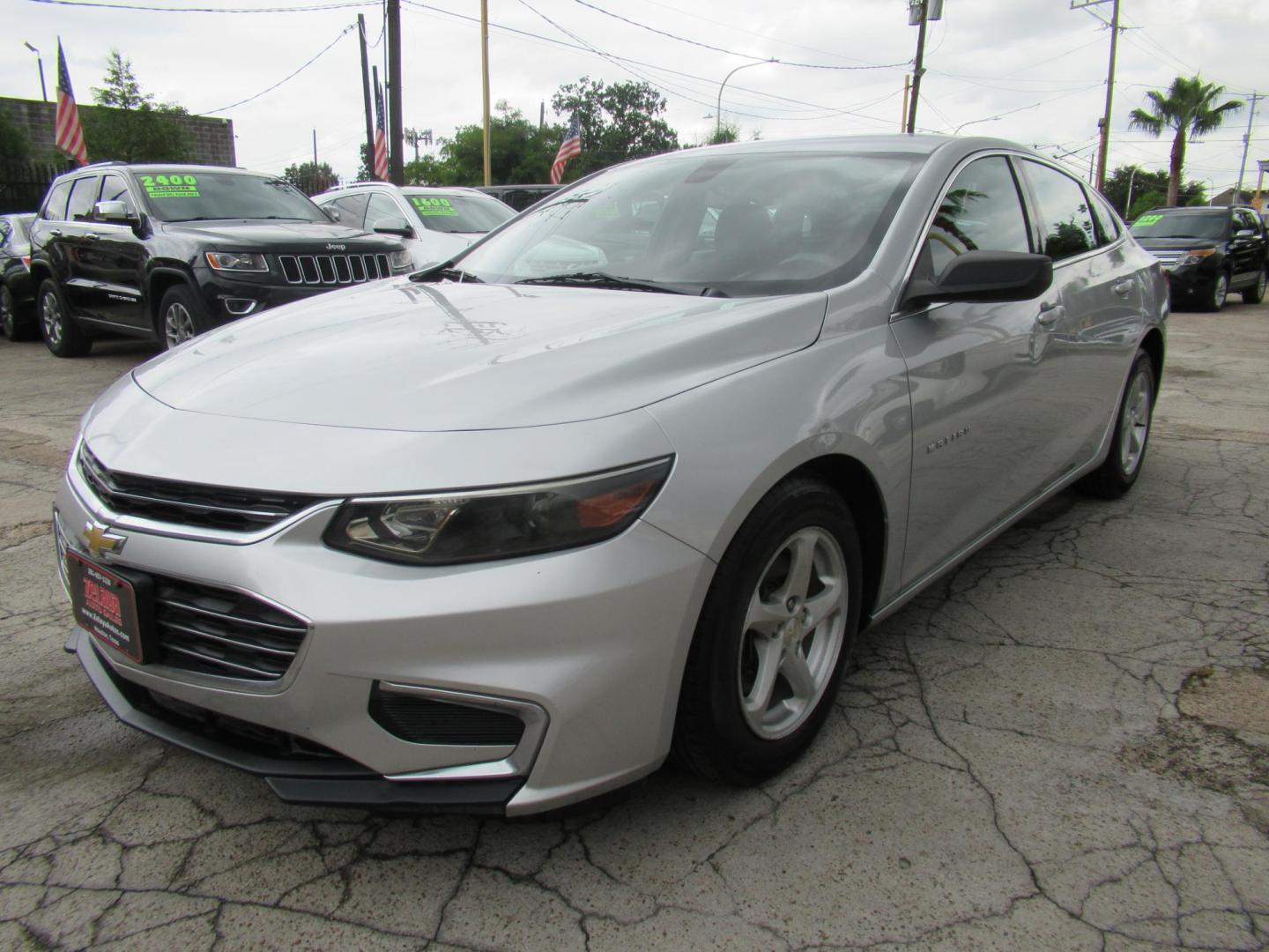 2016 Silver /Black Chevrolet Malibu LS (1G1ZB5ST0GF) with an 1.5L L4 DOHC 16V engine, 6A transmission, located at 1511 North Shepherd Dr., Houston, TX, 77008, (281) 657-1221, 29.798361, -95.412560 - 2016 CHEVROLET MALIBU LS VIN: 1G1ZB5ST0GF347074 1 G 1 Z B 5 S T 0 G F 3 4 7 0 7 4 SEDAN 4 DR 1.5L I4 F DOHC 16V GASOLINE FRONT WHEEL DRIVE - Photo#19