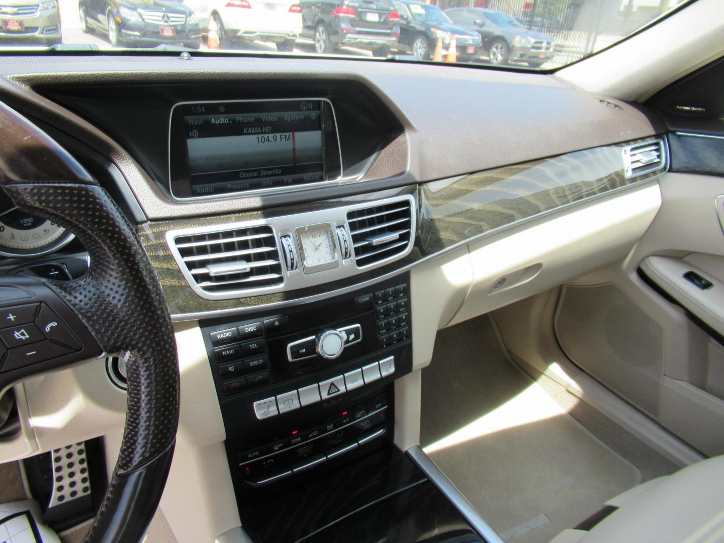 2015 White /Tan Mercedes-Benz E-Class E350 Sport Sedan (WDDHF5KBXFB) with an 3.5L V6 DOHC 24V engine, Automatic transmission, located at 1511 North Shepherd Dr., Houston, TX, 77008, (281) 657-1221, 29.798361, -95.412560 - 2015 MERCEDES-BENZ E-CLASS E 350 VIN: WDDHF5KBXFB117102 W D D H F 5 K B X F B 1 1 7 1 0 2 SEDAN 4 DR 3.5L V6 F DOHC 24V GASOLINE REAR WHEEL DRIVE - Photo#3