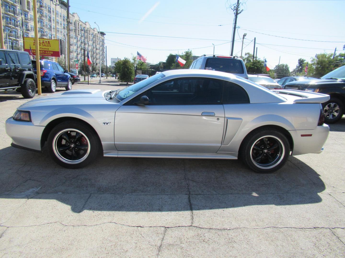 2001 Silver /Black Ford Mustang Bullitt GT (1FAFP42X31F) with an 4.6L V8 SOHC 16V engine, Automatic transmission, located at 1511 North Shepherd Dr., Houston, TX, 77008, (281) 657-1221, 29.798361, -95.412560 - 2001 FORD MUSTANG GT VIN: 1FAFP42X31F216064 1 F A F P 4 2 X 3 1 F 2 1 6 0 6 4 COUPE 4.6L V8 F SOHC 16V GASOLINE REAR WHEEL DRIVE - Photo#0