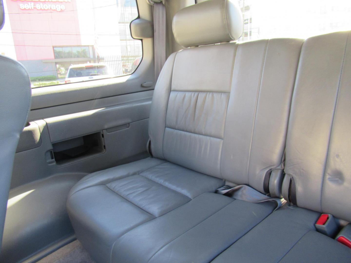 2001 Toyota Land Cruiser 4WD (JTEHT05J112) with an 4.7L V8 SOHC 16V engine, 4-Speed Automatic Overdrive transmission, located at 1511 North Shepherd Dr., Houston, TX, 77008, (281) 657-1221, 29.798361, -95.412560 - 2001 TOYOTA LAND CRUISER VIN: JTEHT05J112007701 J T E H T 0 5 J 1 1 2 0 0 7 7 0 1 4 DOOR WAGON/SPORT UTILITY 4.7L V8 F DOHC 32V GASOLINE ONE OWNER STRONG ENGINE CLEAN INTERIOR RUNS GREAT TRANSMISSION SHIFTS SMOOTH DONT MISS OUT ON THIS NICE LAND CRUISER ALL WHEEL DRIVE CASH OR CASHIERS - Photo#11