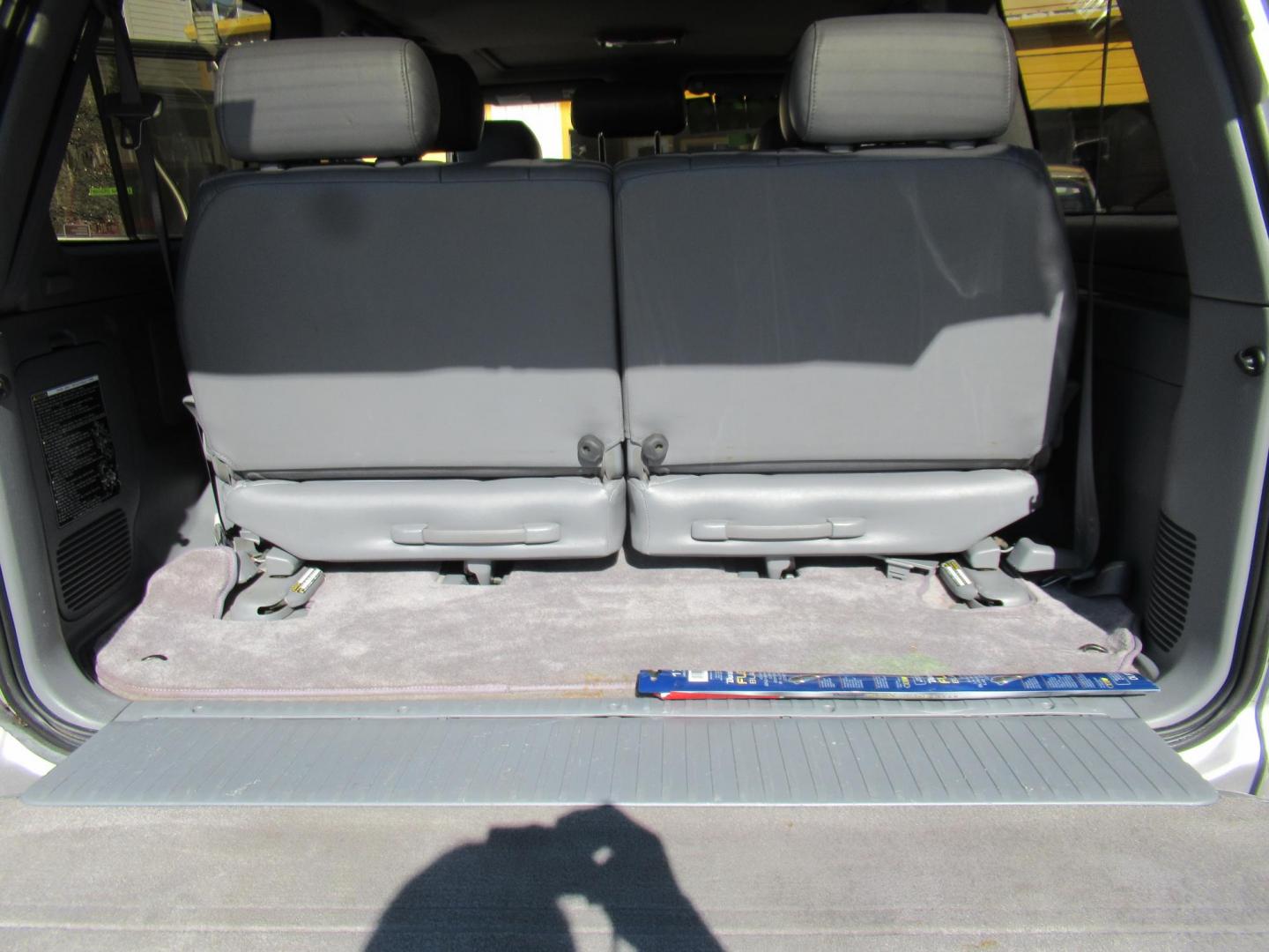 2001 Toyota Land Cruiser 4WD (JTEHT05J112) with an 4.7L V8 SOHC 16V engine, 4-Speed Automatic Overdrive transmission, located at 1511 North Shepherd Dr., Houston, TX, 77008, (281) 657-1221, 29.798361, -95.412560 - 2001 TOYOTA LAND CRUISER VIN: JTEHT05J112007701 J T E H T 0 5 J 1 1 2 0 0 7 7 0 1 4 DOOR WAGON/SPORT UTILITY 4.7L V8 F DOHC 32V GASOLINE ONE OWNER STRONG ENGINE CLEAN INTERIOR RUNS GREAT TRANSMISSION SHIFTS SMOOTH DONT MISS OUT ON THIS NICE LAND CRUISER ALL WHEEL DRIVE CASH OR CASHIERS - Photo#14