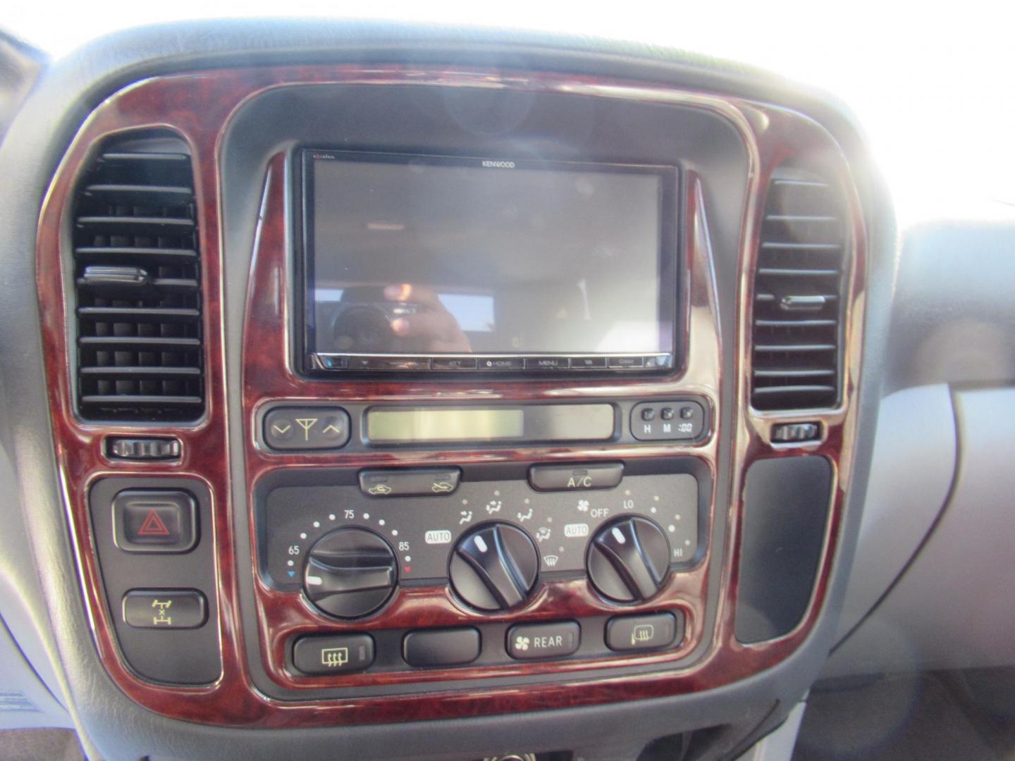 2001 Toyota Land Cruiser 4WD (JTEHT05J112) with an 4.7L V8 SOHC 16V engine, 4-Speed Automatic Overdrive transmission, located at 1511 North Shepherd Dr., Houston, TX, 77008, (281) 657-1221, 29.798361, -95.412560 - 2001 TOYOTA LAND CRUISER VIN: JTEHT05J112007701 J T E H T 0 5 J 1 1 2 0 0 7 7 0 1 4 DOOR WAGON/SPORT UTILITY 4.7L V8 F DOHC 32V GASOLINE ONE OWNER STRONG ENGINE CLEAN INTERIOR RUNS GREAT TRANSMISSION SHIFTS SMOOTH DONT MISS OUT ON THIS NICE LAND CRUISER ALL WHEEL DRIVE CASH OR CASHIERS - Photo#23