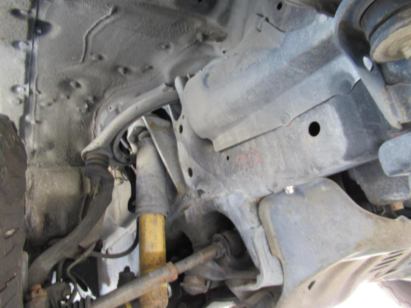 2001 Toyota Land Cruiser 4WD (JTEHT05J112) with an 4.7L V8 SOHC 16V engine, 4-Speed Automatic Overdrive transmission, located at 1511 North Shepherd Dr., Houston, TX, 77008, (281) 657-1221, 29.798361, -95.412560 - 2001 TOYOTA LAND CRUISER VIN: JTEHT05J112007701 J T E H T 0 5 J 1 1 2 0 0 7 7 0 1 4 DOOR WAGON/SPORT UTILITY 4.7L V8 F DOHC 32V GASOLINE ONE OWNER STRONG ENGINE CLEAN INTERIOR RUNS GREAT TRANSMISSION SHIFTS SMOOTH DONT MISS OUT ON THIS NICE LAND CRUISER ALL WHEEL DRIVE CASH OR CASHIERS - Photo#40