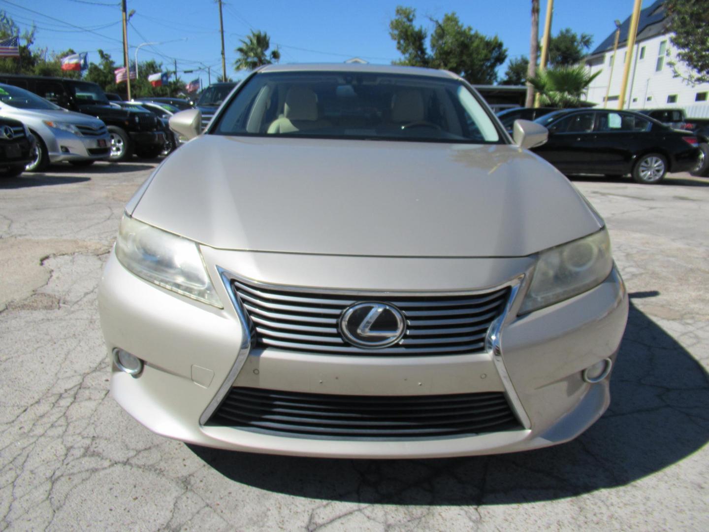 2013 Gold /Tan Lexus ES 350 Sedan (JTHBK1GG5D2) with an 3.5L V6 DOHC 24V engine, Automatic transmission, located at 1511 North Shepherd Dr., Houston, TX, 77008, (281) 657-1221, 29.798361, -95.412560 - 2013 LEXUS ES 350 VIN: JTHBK1GG5D2024542 J T H B K 1 G G 5 D 2 0 2 4 5 4 2 SEDAN 4 DR 3.5L V6 F DOHC 24V GASOLINE FRONT WHEEL DRIVE - Photo#29