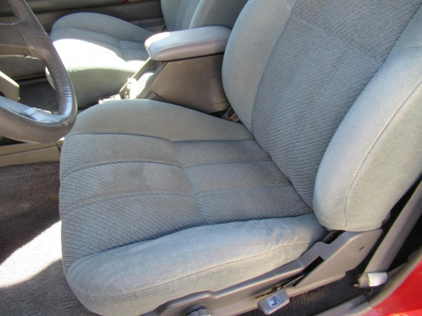 1987 Red /GRAY Toyota 4Runner SR5 4WD (JT3RN67W9H0) with an 2.4L L4 SOHC 8V engine, Automatic transmission, located at 1511 North Shepherd Dr., Houston, TX, 77008, (281) 657-1221, 29.798361, -95.412560 - 1987 TOYOTA 4RUNNER SR5 TURBO VIN: JT3RN67W9H0179337 J T 3 R N 6 7 W 9 H 0 1 7 9 3 3 7 UTILITY (BLAZER, JIMMY, SCOUT, ETC.) 2.4L I4 F GASOLINE WOW WHAT A GEM! ONE OWNER CLASSIC FRESH PAINT AUTOMATIC TURBO! ORIGINAL MILES FACTORY CHROME BUMPERS INTACT ALTIMETER ORIGINAL RADIO ELECTRONIC D - Photo#13