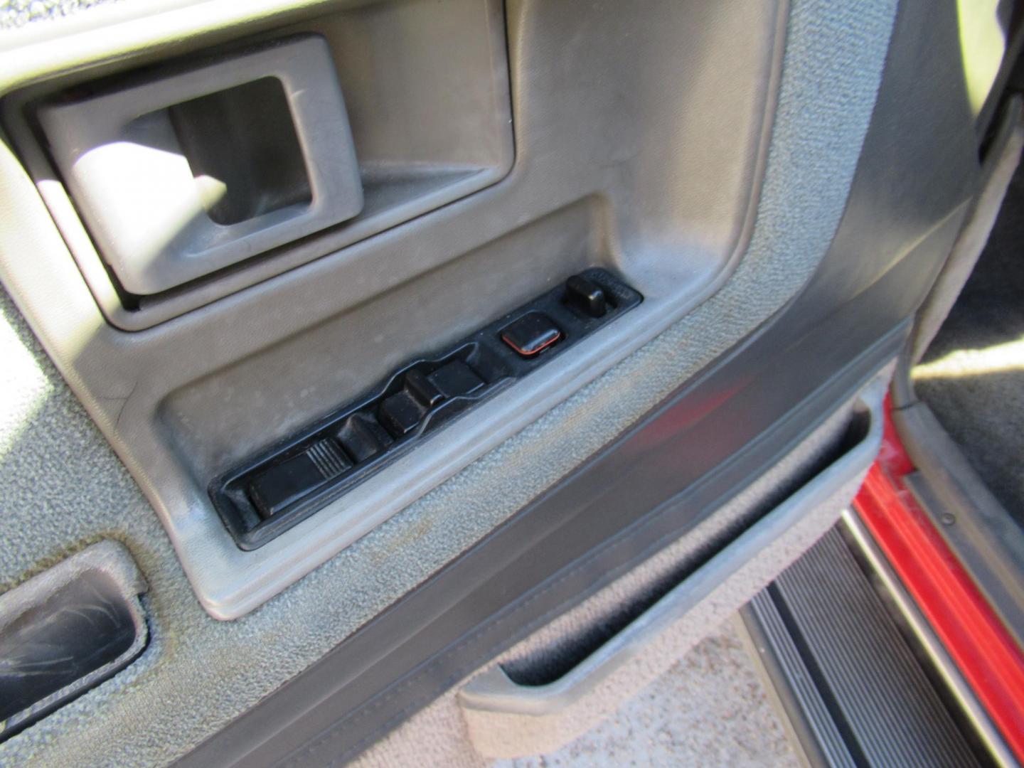 1987 Red /GRAY Toyota 4Runner SR5 4WD (JT3RN67W9H0) with an 2.4L L4 SOHC 8V engine, Automatic transmission, located at 1511 North Shepherd Dr., Houston, TX, 77008, (281) 657-1221, 29.798361, -95.412560 - 1987 TOYOTA 4RUNNER SR5 TURBO VIN: JT3RN67W9H0179337 J T 3 R N 6 7 W 9 H 0 1 7 9 3 3 7 UTILITY (BLAZER, JIMMY, SCOUT, ETC.) 2.4L I4 F GASOLINE WOW WHAT A GEM! ONE OWNER CLASSIC FRESH PAINT AUTOMATIC TURBO! ORIGINAL MILES FACTORY CHROME BUMPERS INTACT ALTIMETER ORIGINAL RADIO ELECTRONIC D - Photo#19