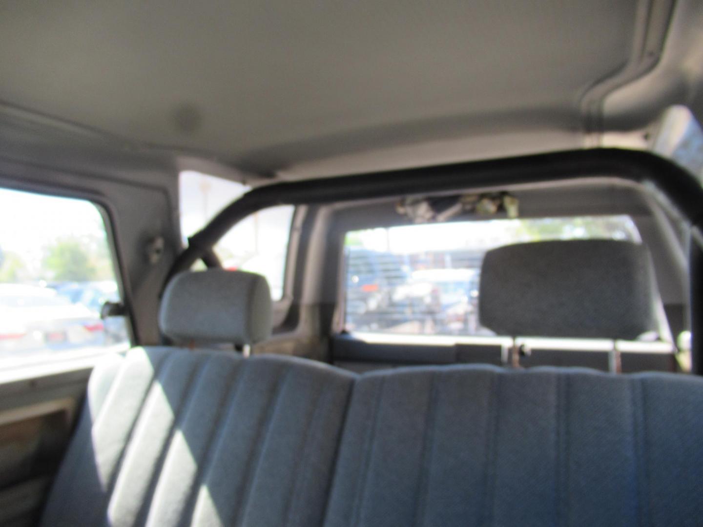 1987 Red /GRAY Toyota 4Runner SR5 4WD (JT3RN67W9H0) with an 2.4L L4 SOHC 8V engine, Automatic transmission, located at 1511 North Shepherd Dr., Houston, TX, 77008, (281) 657-1221, 29.798361, -95.412560 - 1987 TOYOTA 4RUNNER SR5 TURBO VIN: JT3RN67W9H0179337 J T 3 R N 6 7 W 9 H 0 1 7 9 3 3 7 UTILITY (BLAZER, JIMMY, SCOUT, ETC.) 2.4L I4 F GASOLINE WOW WHAT A GEM! ONE OWNER CLASSIC FRESH PAINT AUTOMATIC TURBO! ORIGINAL MILES FACTORY CHROME BUMPERS INTACT ALTIMETER ORIGINAL RADIO ELECTRONIC D - Photo#22