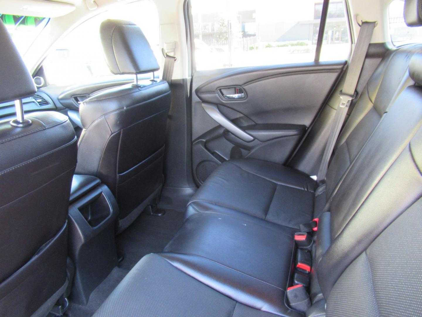 2015 BLUE /Gray Acura RDX 6-Spd AT w/ Technology Package (5J8TB3H51FL) with an 2.3L L4 DOHC 16V engine, 6-Speed Automatic transmission, located at 1511 North Shepherd Dr., Houston, TX, 77008, (281) 657-1221, 29.798361, -95.412560 - 2015 ACURA RDX W/TECH VIN: 5J8TB3H51FL011753 5 J 8 T B 3 H 5 1 F L 0 1 1 7 5 3 4 DOOR WAGON/SPORT UTILITY 3.5L V6 F SOHC 24V GASOLINE FRONT WHEEL DRIVE This CARFAX Report Provided by: Zelaya Auto Sales, Inc - Photo#9