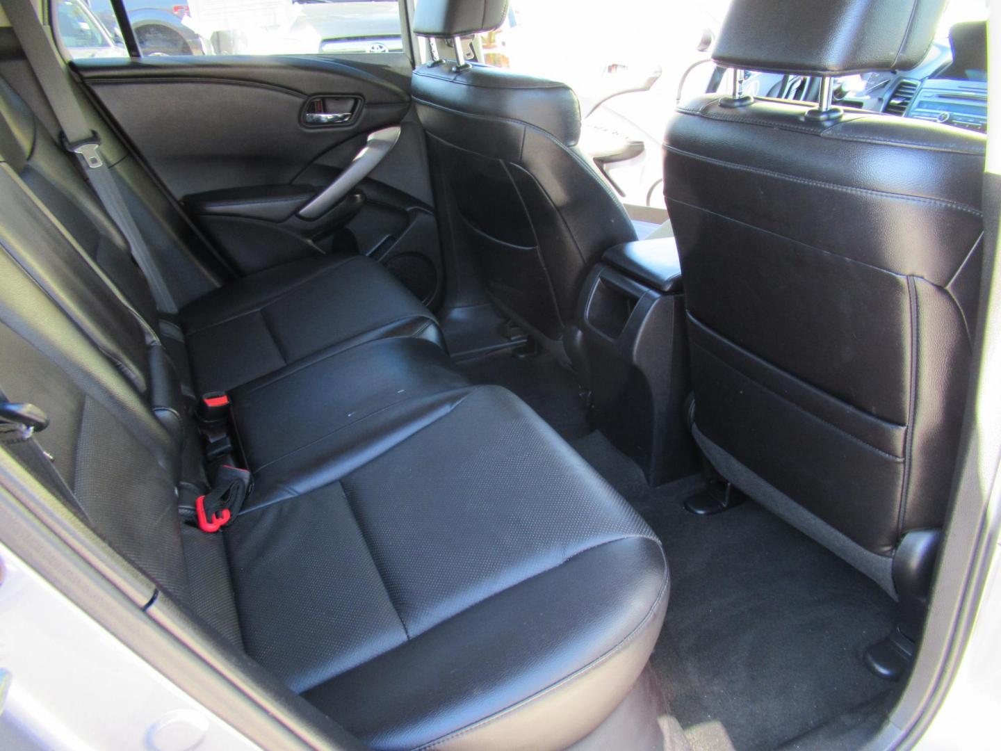 2015 BLUE /Gray Acura RDX 6-Spd AT w/ Technology Package (5J8TB3H51FL) with an 2.3L L4 DOHC 16V engine, 6-Speed Automatic transmission, located at 1511 North Shepherd Dr., Houston, TX, 77008, (281) 657-1221, 29.798361, -95.412560 - 2015 ACURA RDX W/TECH VIN: 5J8TB3H51FL011753 5 J 8 T B 3 H 5 1 F L 0 1 1 7 5 3 4 DOOR WAGON/SPORT UTILITY 3.5L V6 F SOHC 24V GASOLINE FRONT WHEEL DRIVE This CARFAX Report Provided by: Zelaya Auto Sales, Inc - Photo#12