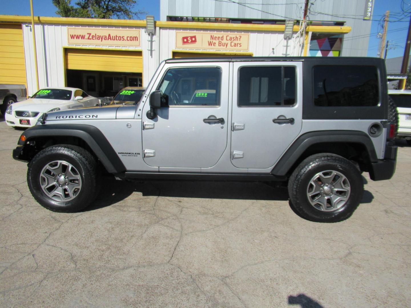 2014 Jeep Wrangler Unlimited Rubicon's photo