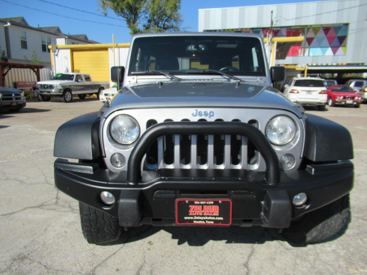 2014 Silver /Black Jeep Wrangler Unlimited Rubicon 4WD (1C4BJWFG2EL) with an 3.6L V6 DOHC 24V FFV engine, Automatic transmission, located at 1511 North Shepherd Dr., Houston, TX, 77008, (281) 657-1221, 29.798361, -95.412560 - 2014 JEEP WRANGLER UNLIMITED RUBICON VIN: 1C4BJWFG2EL325106 1 C 4 B J W F G 2 E L 3 2 5 1 0 6 4 DOOR WAGON/SPORT UTILITY 3.6L V6 F DOHC 24V GASOLINE REAR WHEEL DRIVE W/ 4X4 - Photo#35