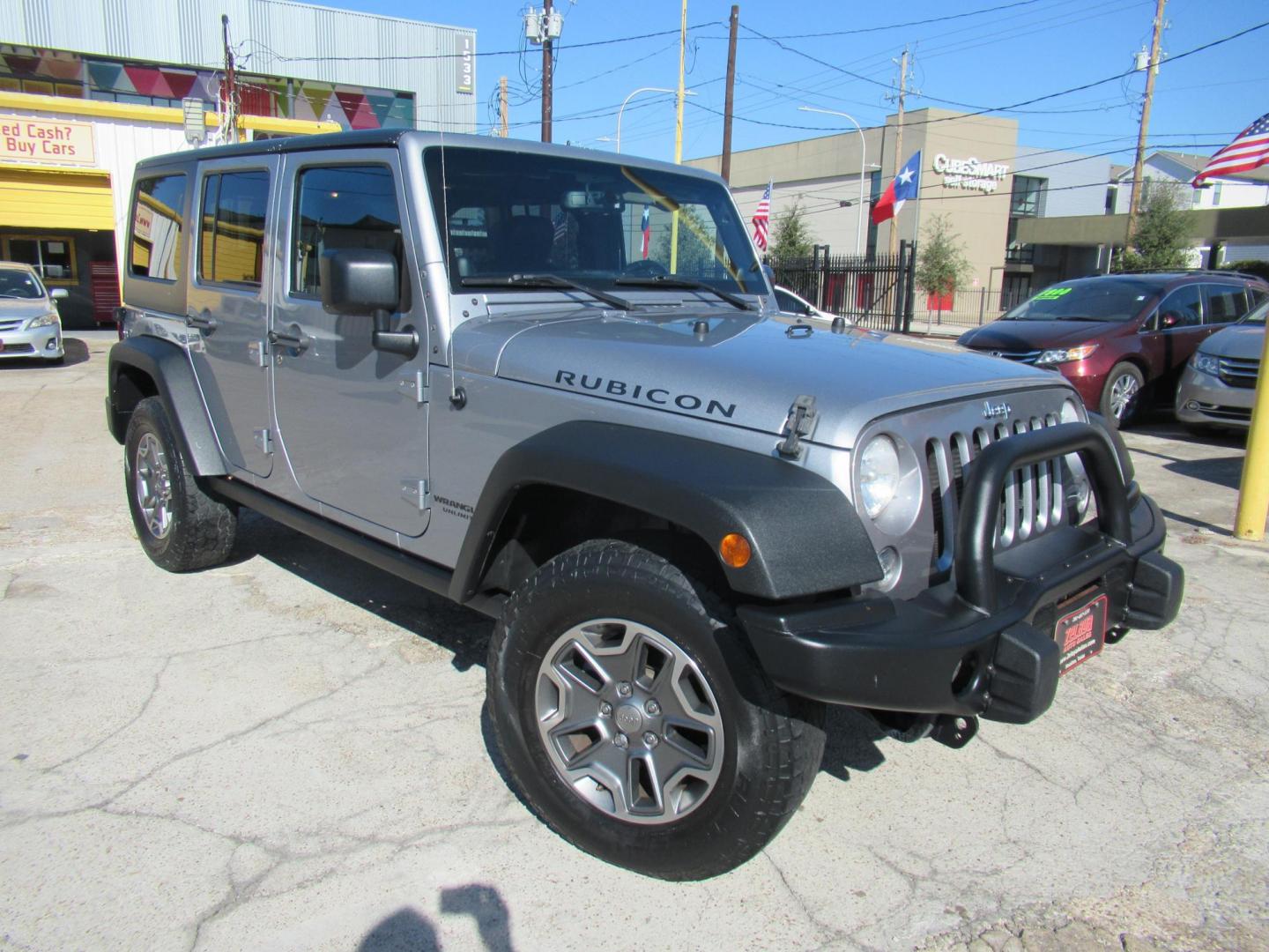2014 Silver /Black Jeep Wrangler Unlimited Rubicon 4WD (1C4BJWFG2EL) with an 3.6L V6 DOHC 24V FFV engine, Automatic transmission, located at 1511 North Shepherd Dr., Houston, TX, 77008, (281) 657-1221, 29.798361, -95.412560 - 2014 JEEP WRANGLER UNLIMITED RUBICON VIN: 1C4BJWFG2EL325106 1 C 4 B J W F G 2 E L 3 2 5 1 0 6 4 DOOR WAGON/SPORT UTILITY 3.6L V6 F DOHC 24V GASOLINE REAR WHEEL DRIVE W/ 4X4 - Photo#36