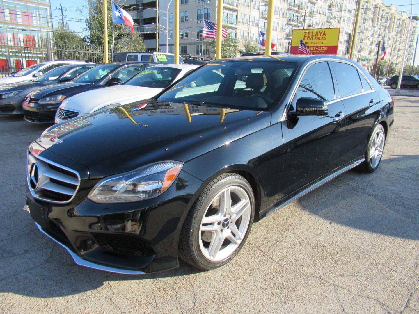 2014 Black /Black Mercedes-Benz E-Class E350 4MATIC Sedan (WDDHF8JB0EA) with an 3.5L V6 DOHC 24V engine, 7-Speed Automatic transmission, located at 1511 North Shepherd Dr., Houston, TX, 77008, (281) 657-1221, 29.798361, -95.412560 - 2014 MERCEDES-BENZ E-CLASS E 350 SPORT 4MATIC VIN: WDDHF8JB0EA815984 W D D H F 8 J B 0 E A 8 1 5 9 8 4 SEDAN 4 DR 3.5L V6 F DOHC 24V GASOLINE ALL WHEEL DRIVE - Photo#16