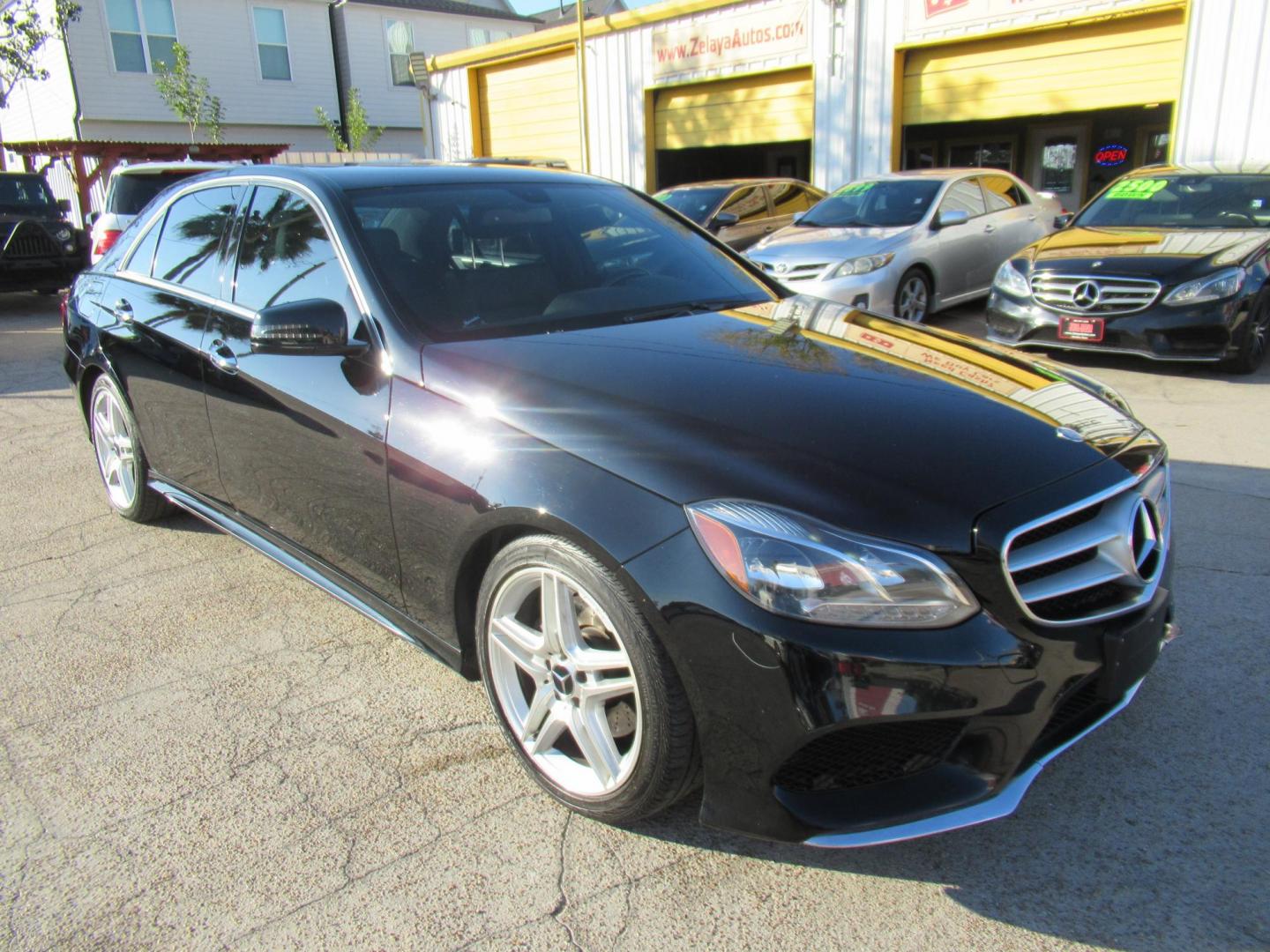 2014 Black /Black Mercedes-Benz E-Class E350 4MATIC Sedan (WDDHF8JB0EA) with an 3.5L V6 DOHC 24V engine, 7-Speed Automatic transmission, located at 1511 North Shepherd Dr., Houston, TX, 77008, (281) 657-1221, 29.798361, -95.412560 - 2014 MERCEDES-BENZ E-CLASS E 350 SPORT 4MATIC VIN: WDDHF8JB0EA815984 W D D H F 8 J B 0 E A 8 1 5 9 8 4 SEDAN 4 DR 3.5L V6 F DOHC 24V GASOLINE ALL WHEEL DRIVE- Photo#23
