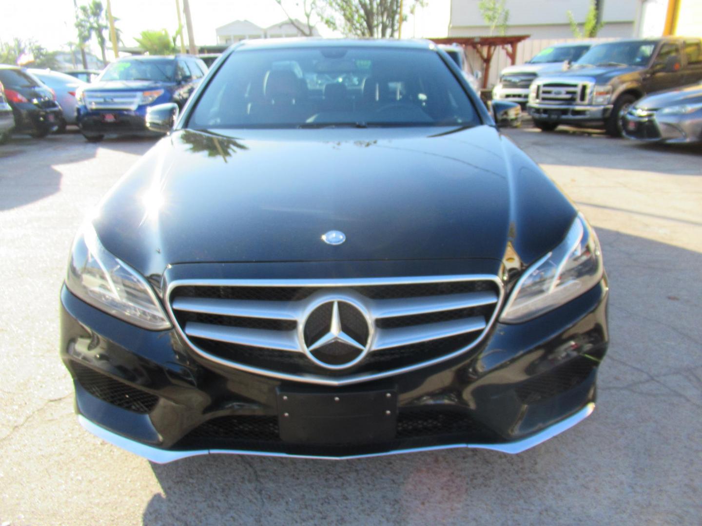 2014 Black /Black Mercedes-Benz E-Class E350 4MATIC Sedan (WDDHF8JB0EA) with an 3.5L V6 DOHC 24V engine, 7-Speed Automatic transmission, located at 1511 North Shepherd Dr., Houston, TX, 77008, (281) 657-1221, 29.798361, -95.412560 - 2014 MERCEDES-BENZ E-CLASS E 350 SPORT 4MATIC VIN: WDDHF8JB0EA815984 W D D H F 8 J B 0 E A 8 1 5 9 8 4 SEDAN 4 DR 3.5L V6 F DOHC 24V GASOLINE ALL WHEEL DRIVE - Photo#25