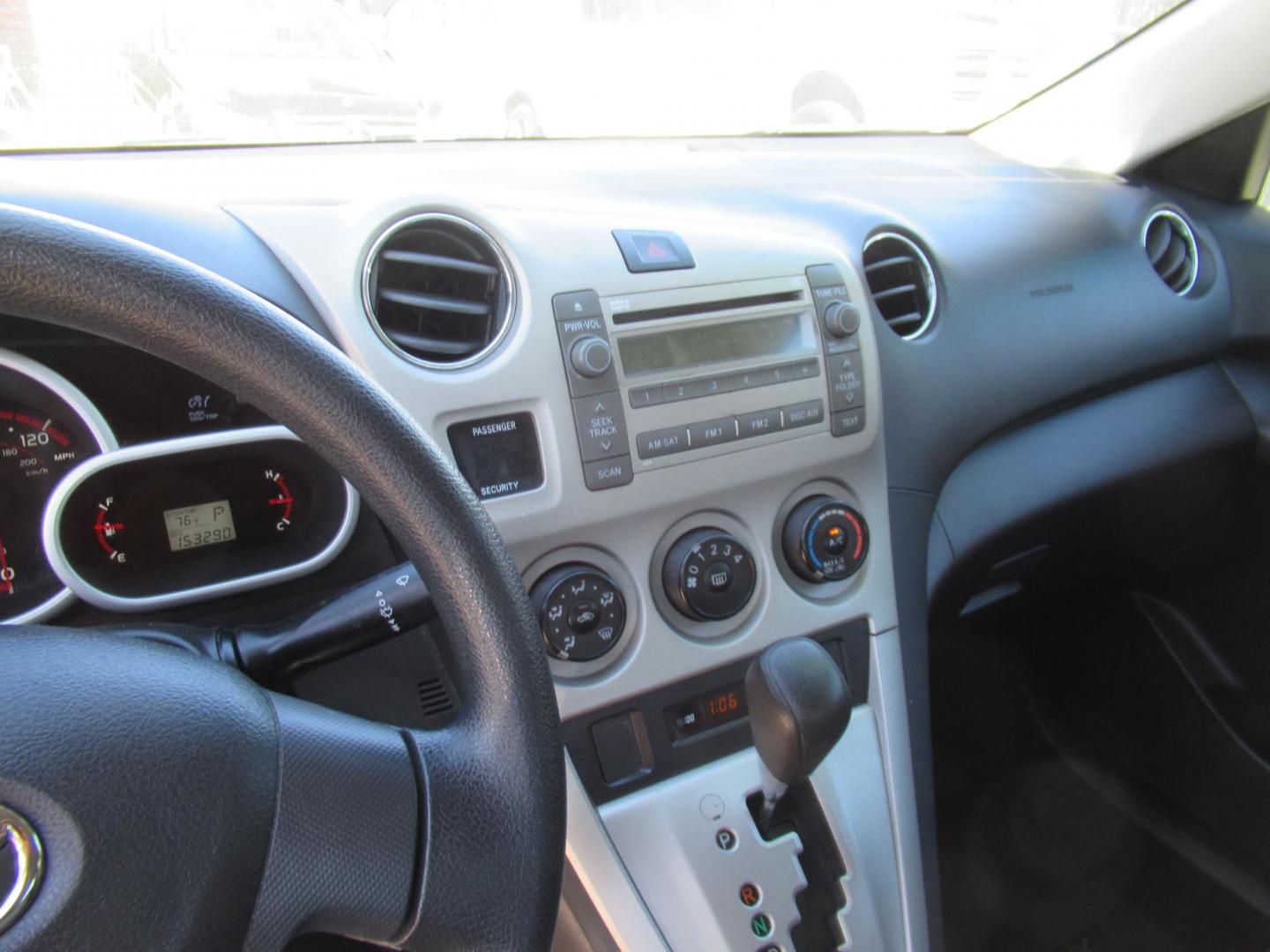 2009 Toyota Matrix Base AT (2T1KU40E99C) with an 1.8L L4 DOHC 16V engine, Automatic Overdrive transmission, located at 1511 North Shepherd Dr., Houston, TX, 77008, (281) 657-1221, 29.798361, -95.412560 - Photo#2