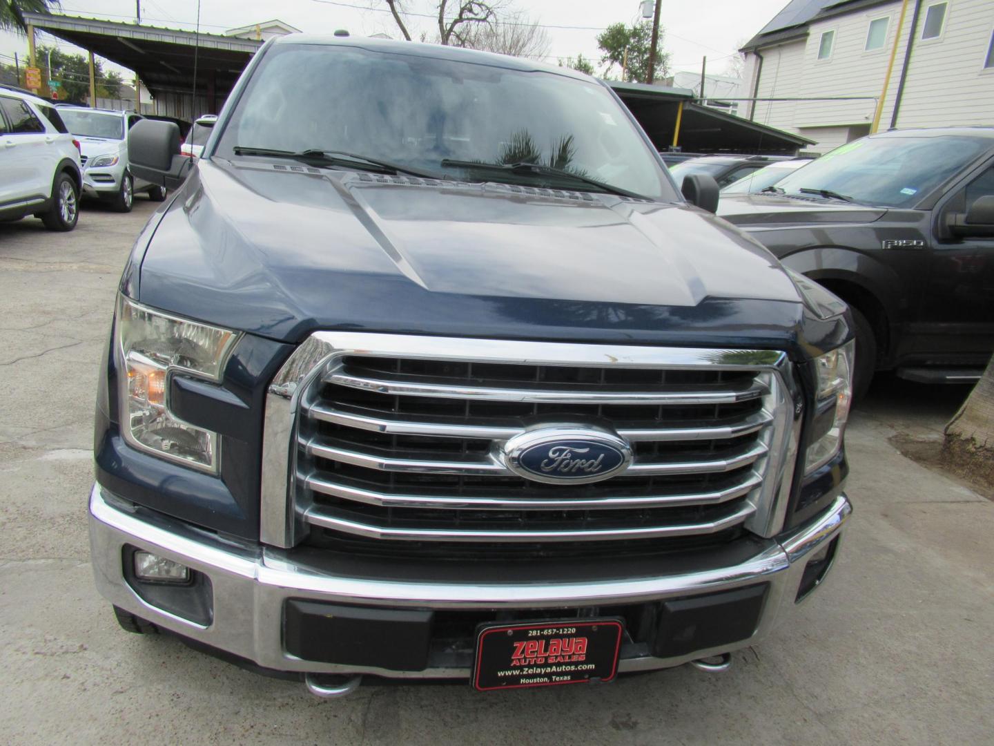 2016 Blue /Gray Ford F-150 Lariat SuperCab 6.5-ft. 4WD (1FTFX1EG8GK) with an 3.5L V6 DOHC 24V engine, 6A transmission, located at 1511 North Shepherd Dr., Houston, TX, 77008, (281) 657-1221, 29.798361, -95.412560 - 2016 FORD F-150 XLT VIN: 1FTFX1EG8GKE23392 1 F T F X 1 E G 8 G K E 2 3 3 9 2 4 DOOR EXTENDED CAB PICKUP 3.5L V6 F DOHC 24V GASOLINE REAR WHEEL DRIVE W/ 4X4 - Photo#20