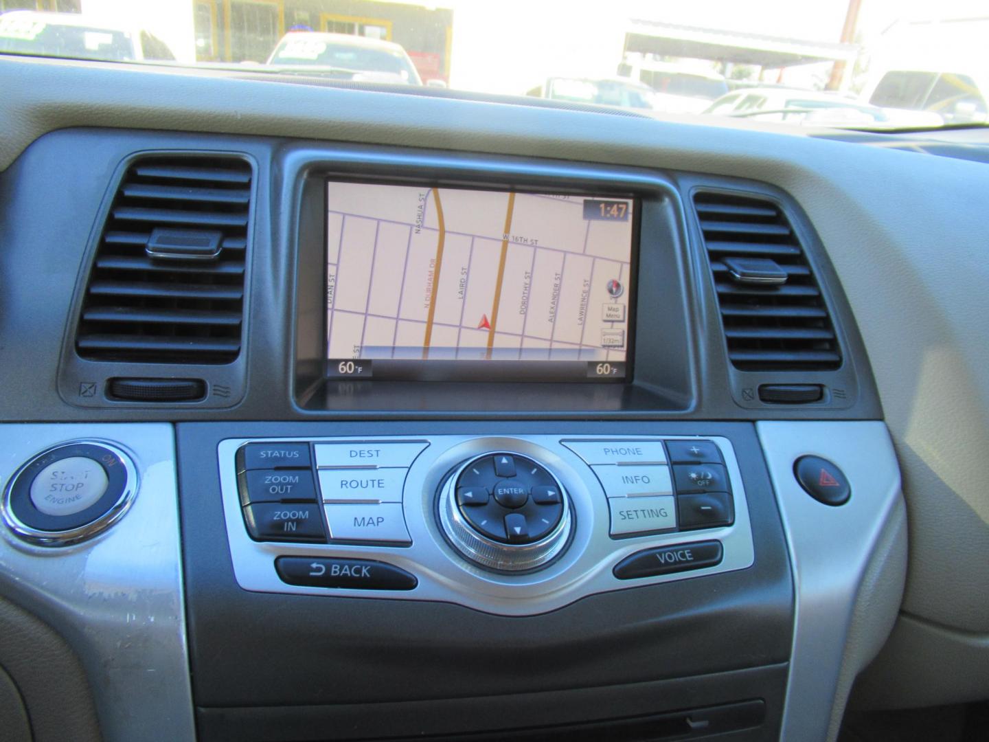 2012 White /Tan Nissan Murano SV (JN8AZ1MU6CW) with an 3.5L V6 DOHC 24V engine, Continuously Variable Transmission transmission, located at 1511 North Shepherd Dr., Houston, TX, 77008, (281) 657-1221, 29.798361, -95.412560 - 2012 NISSAN MURANO LE VIN: JN8AZ1MU6CW110392 J N 8 A Z 1 M U 6 C W 1 1 0 3 9 2 4 DOOR WAGON/SPORT UTILITY 3.5L V6 F DOHC 24V GASOLINE FRONT WHEEL DRIVE - Photo#1