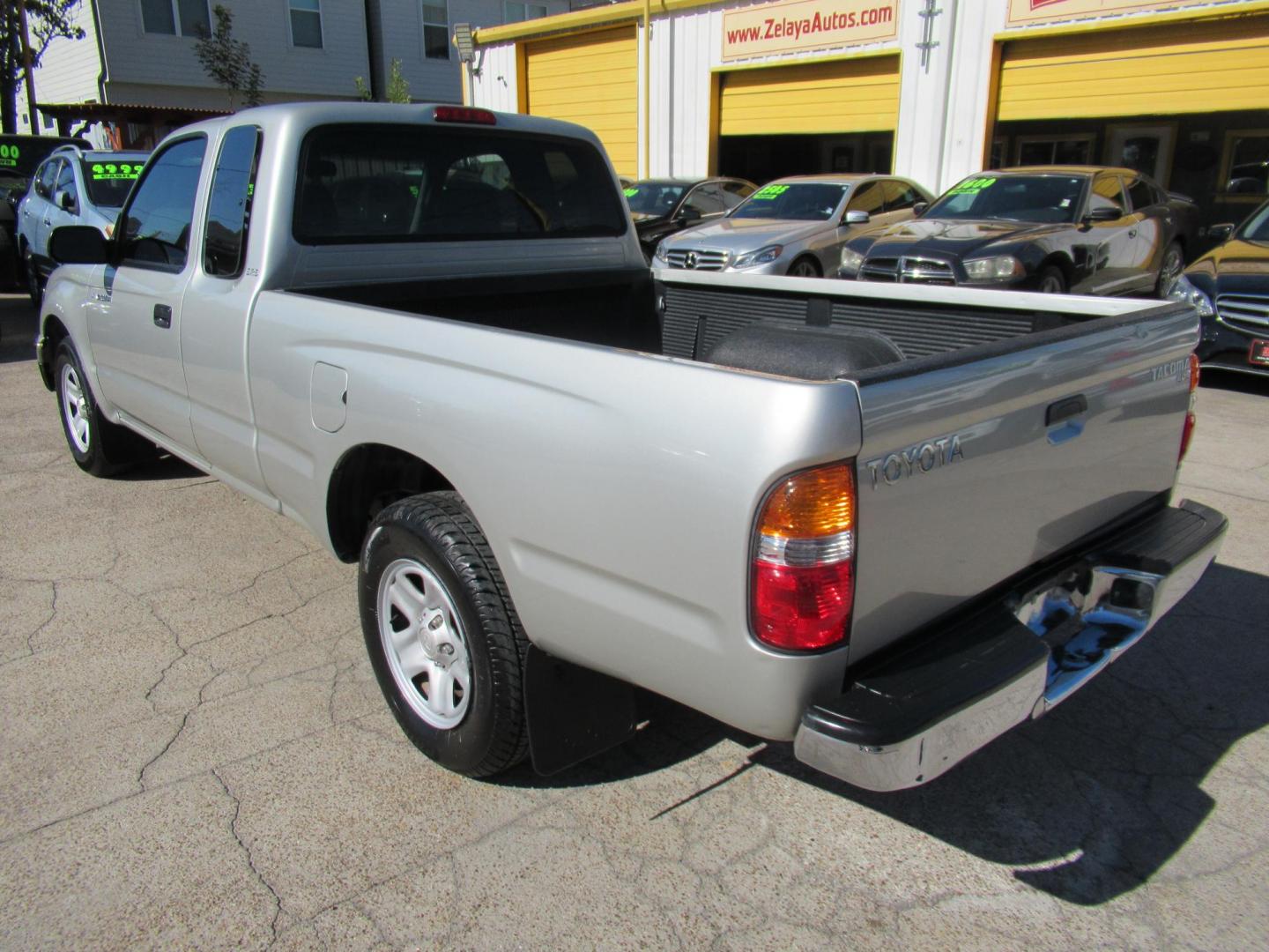 2004 Silver /Gray Toyota Tacoma Xtracab 2WD (5TEVL52N64Z) with an 2.4L L4 DOHC 16V engine, Automatic transmission, located at 1511 North Shepherd Dr., Houston, TX, 77008, (281) 657-1221, 29.798361, -95.412560 - 2004 TOYOTA TACOMA VIN: 5TEVL52N64Z448400 5 T E V L 5 2 N 6 4 Z 4 4 8 4 0 0 CLUB CAB PICKUP 2.4L I4 F DOHC 16V GASOLINE REAR WHEEL DRIVE - Photo#17