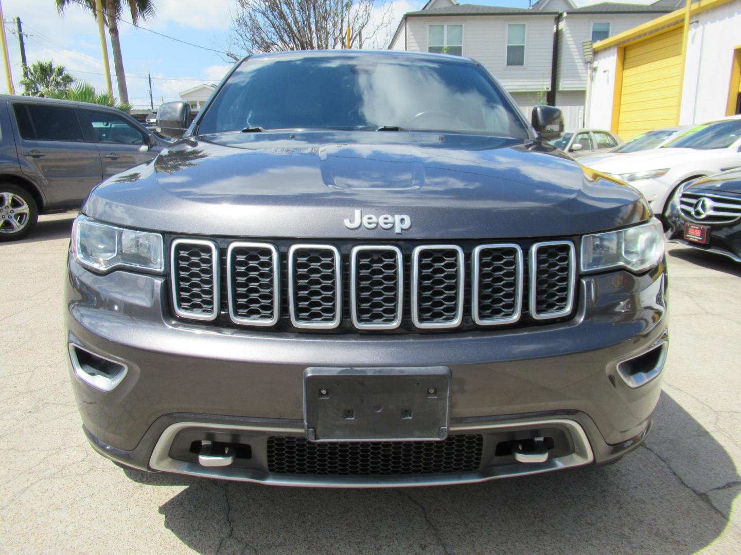 2018 Gray /Gray Jeep Grand Cherokee Limited 2WD (1C4RJEBG0JC) with an 3.6L V6 DOHC 24V engine, 8A transmission, located at 1511 North Shepherd Dr., Houston, TX, 77008, (281) 657-1221, 29.798361, -95.412560 - 2018 Jeep Grand Cherokee Sterling Edition 130,262 mi VIN: 1C4RJEBG0JC253671 Vehicle Details 4 Door Wagon/Sport Utility 3.6L V6 F DOHC 24V Gasoline Rear wheel drive- Photo#29
