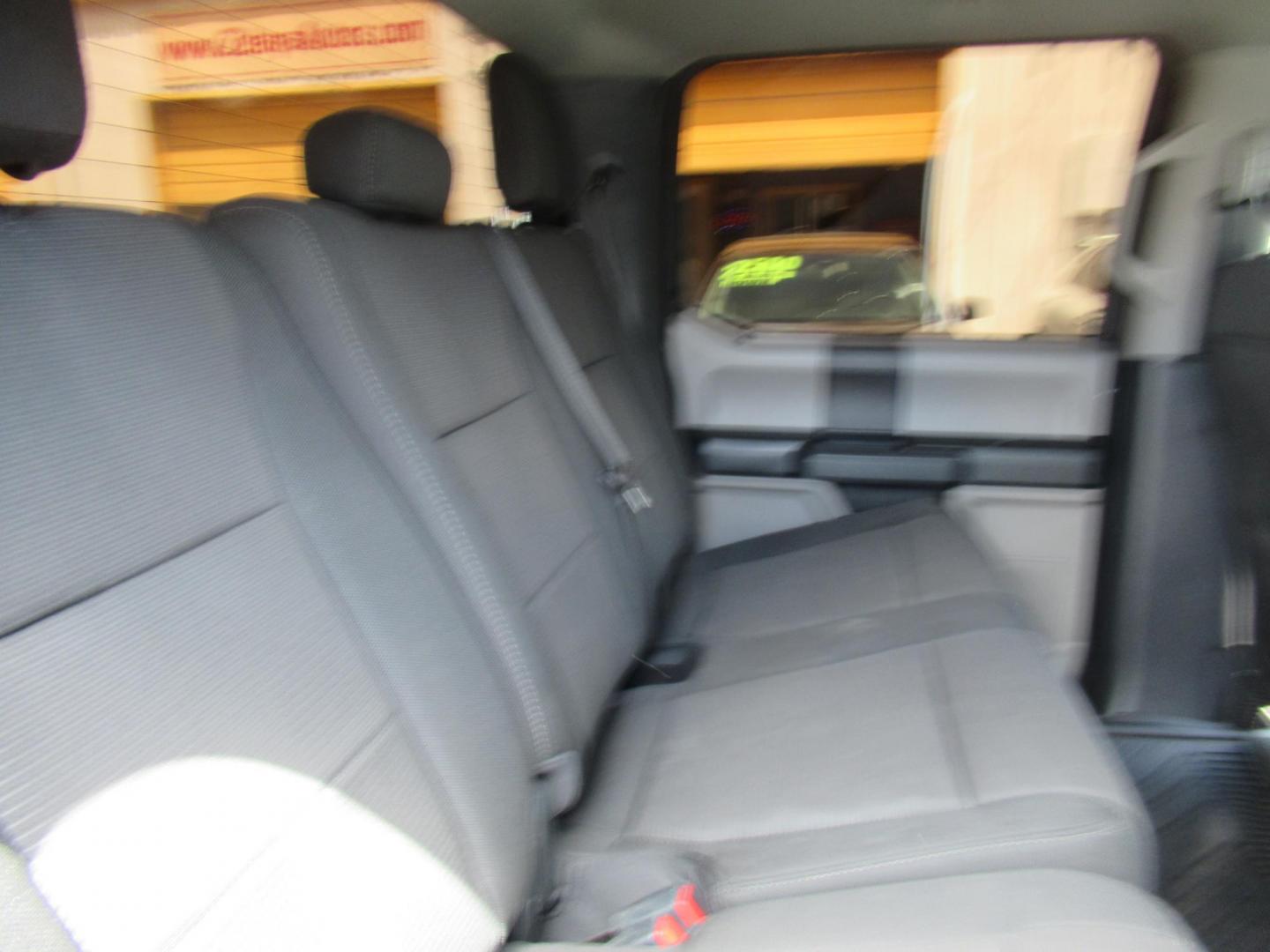 2020 Black /Black Ford F-150 King-Ranch SuperCrew 5.5-ft. 2WD (1FTEW1CP4LK) with an 2.7L V6 DOHC 24V engine, 6A transmission, located at 1511 North Shepherd Dr., Houston, TX, 77008, (281) 657-1221, 29.798361, -95.412560 - 155,141 mi VIN: 1FTEW1CP4LKD56074 Vehicle Details Crew Pickup 2.7L V6 F DOHC 24V Gasoline Rear wheel drive - Photo#11