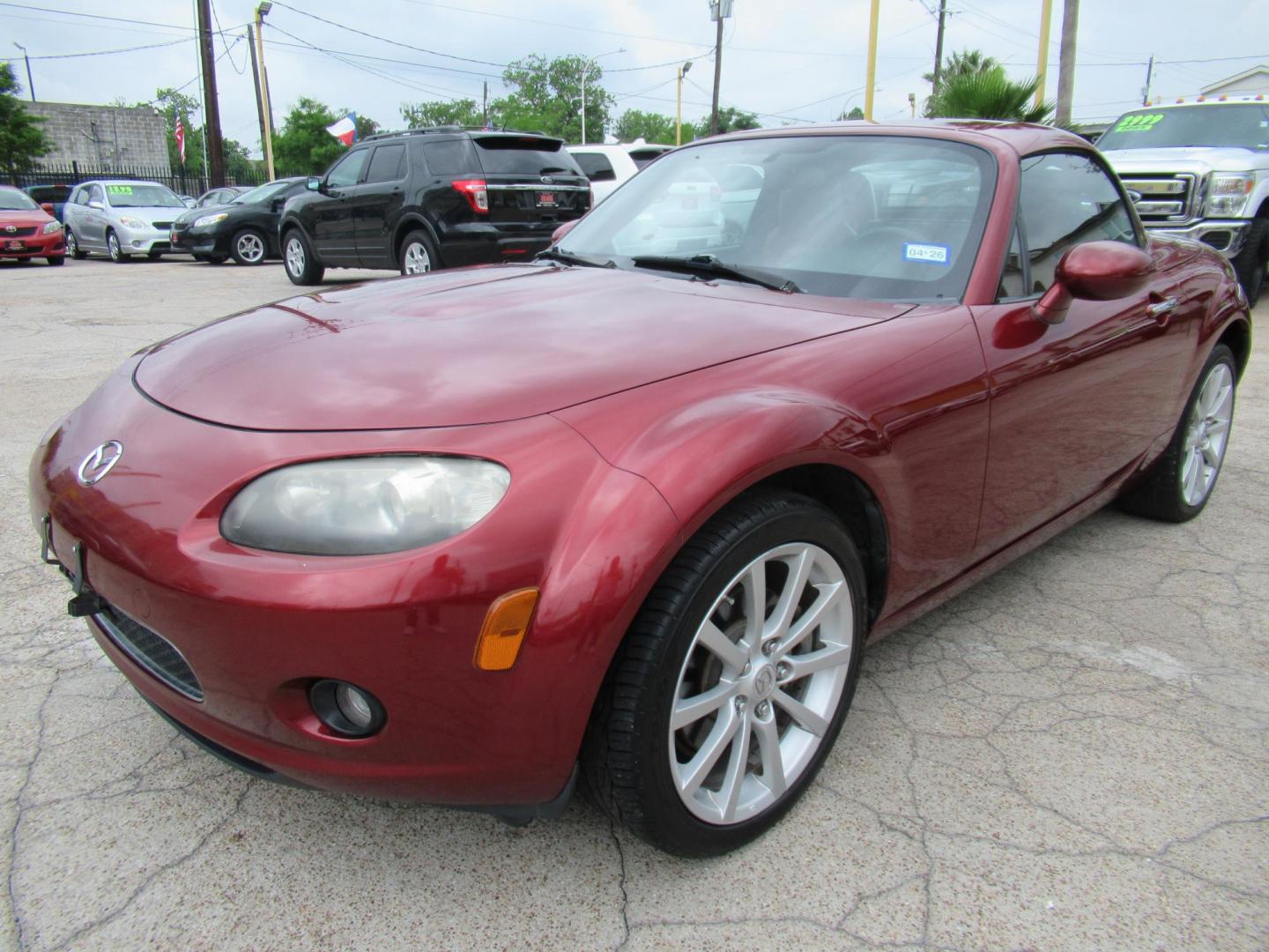 2008 Red /Brown Mazda MX-5 Miata Grand Touring Power Retractable Hardtop (JM1NC26F780) with an 2.0L L4 DOHC 16V engine, Automatic transmission, located at 1511 North Shepherd Dr., Houston, TX, 77008, (281) 657-1221, 29.798361, -95.412560 - 2008 Mazda MX-5 Miata Grand Touring 161,876 mi VIN: JM1NC26F780145276 Vehicle Details Convertible 2.0L I4 F DOHC 16V Gasoline Rear wheel drive- Photo#25