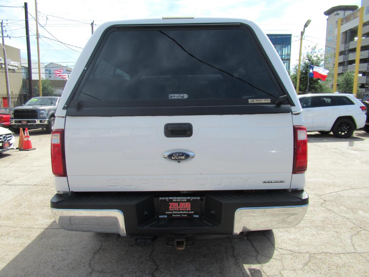 2015 White /Gray Ford F-250 SD XLT SuperCab Long Bed 4WD (1FT7X2B69FE) with an 6.2L V8 OHV 16V engine, Automatic transmission, located at 1511 North Shepherd Dr., Houston, TX, 77008, (281) 657-1221, 29.798361, -95.412560 - 2015 Ford F-250 Super Duty XLT 218,902 mi VIN: 1FT7X2B69FEA75606 Vehicle Details 4 Door Extended Cab Pickup 6.2L V8 F SOHC 16V Gasoline Rear wheel drive w/ 4X4 - Photo#28