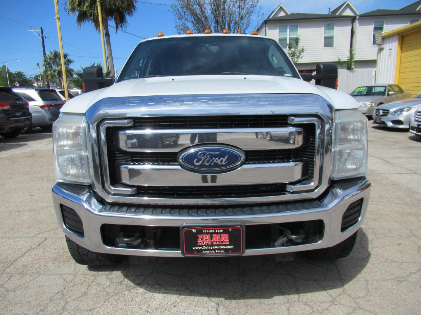 2015 White /Gray Ford F-250 SD XLT SuperCab Long Bed 4WD (1FT7X2B69FE) with an 6.2L V8 OHV 16V engine, Automatic transmission, located at 1511 North Shepherd Dr., Houston, TX, 77008, (281) 657-1221, 29.798361, -95.412560 - 2015 Ford F-250 Super Duty XLT 218,902 mi VIN: 1FT7X2B69FEA75606 Vehicle Details 4 Door Extended Cab Pickup 6.2L V8 F SOHC 16V Gasoline Rear wheel drive w/ 4X4- Photo#32