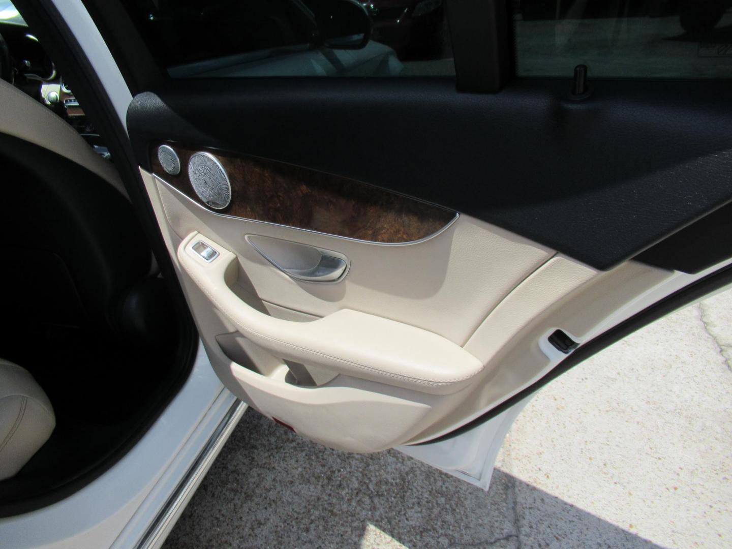 2017 White /Tan Mercedes-Benz C-Class C300 Sedan (55SWF4JB0HU) with an 2.0L L4 DOHC 16V engine, 7A transmission, located at 1511 North Shepherd Dr., Houston, TX, 77008, (281) 657-1221, 29.798361, -95.412560 - 2017 Mercedes-Benz C-Class C 300 115,078 mi VIN: 55SWF4JB0HU207967 Vehicle Details Sedan 4 DR 2.0L I4 F DOHC 16V Gasoline Rear wheel drive - Photo#14