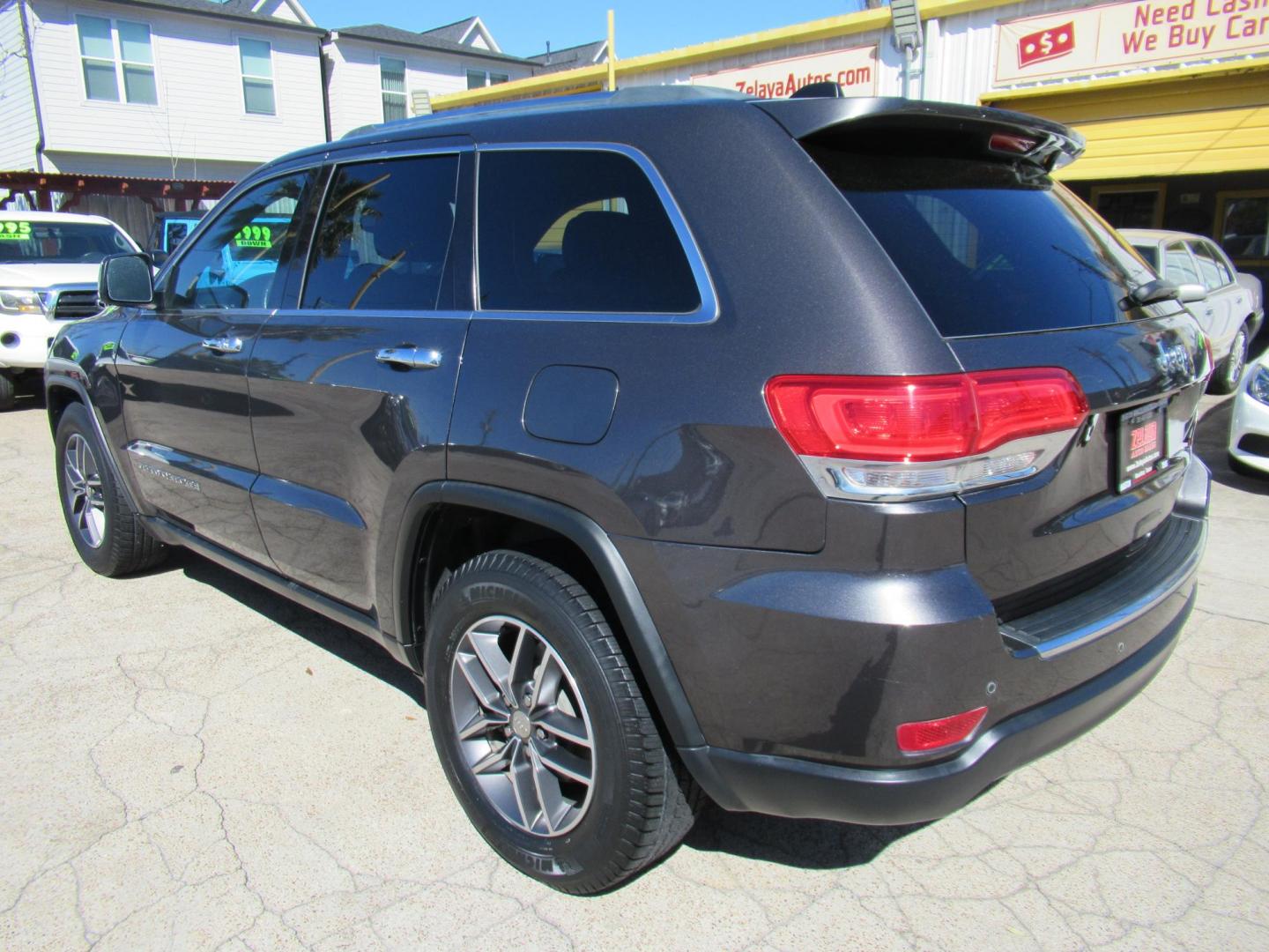 2018 Gray /Black Jeep Grand Cherokee Limited 2WD (1C4RJEBG1JC) with an 3.6L V6 DOHC 24V engine, 8A transmission, located at 1511 North Shepherd Dr., Houston, TX, 77008, (281) 657-1221, 29.798361, -95.412560 - 2018 Jeep Grand Cherokee Limited 118,144 mi VIN: 1C4RJEBG1JC288624 Original Window Sticker Vehicle Details 4 Door Wagon/Sport Utility 3.6L V6 F DOHC 24V Gasoline Rear wheel drive - Photo#18