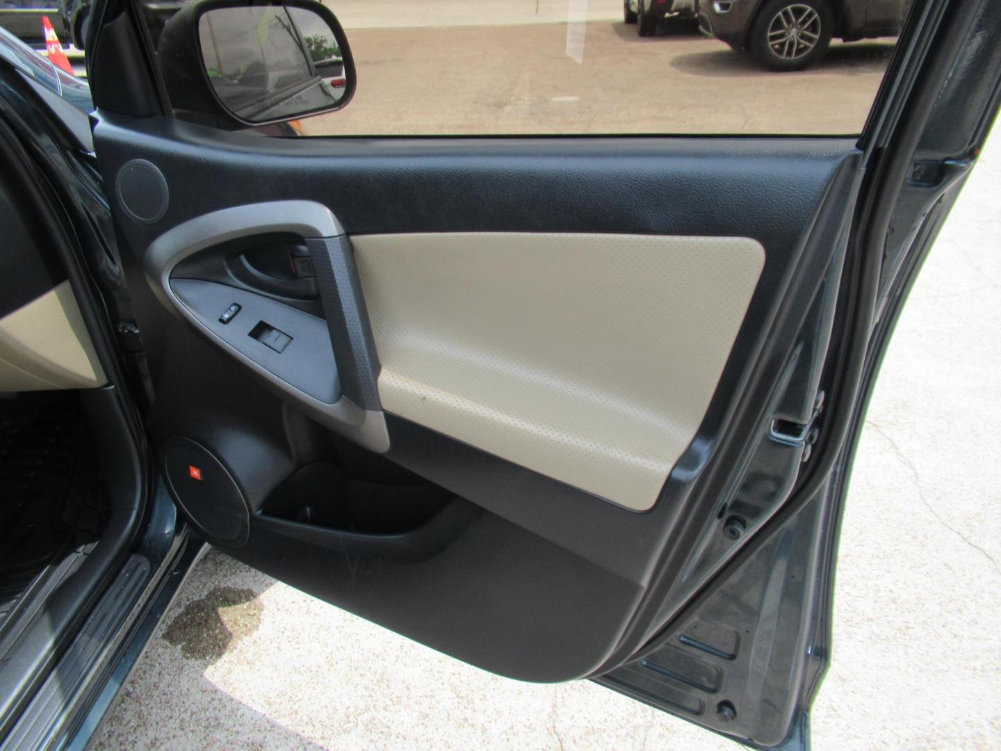 2009 Green /Tan Toyota RAV4 Limited I4 4WD (JTMBF31V395) with an 2.4L L4 DOHC 16V engine, 4-Speed Automatic transmission, located at 1511 North Shepherd Dr., Houston, TX, 77008, (281) 657-1221, 29.798361, -95.412560 - 2009 Toyota Rav4 Limited 172,904 mi VIN: JTMBF31V395011223 Vehicle Details 4 Door Wagon/Sport Utility 2.5L I4 F DOHC 16V Gasoline All wheel drive- Photo#13