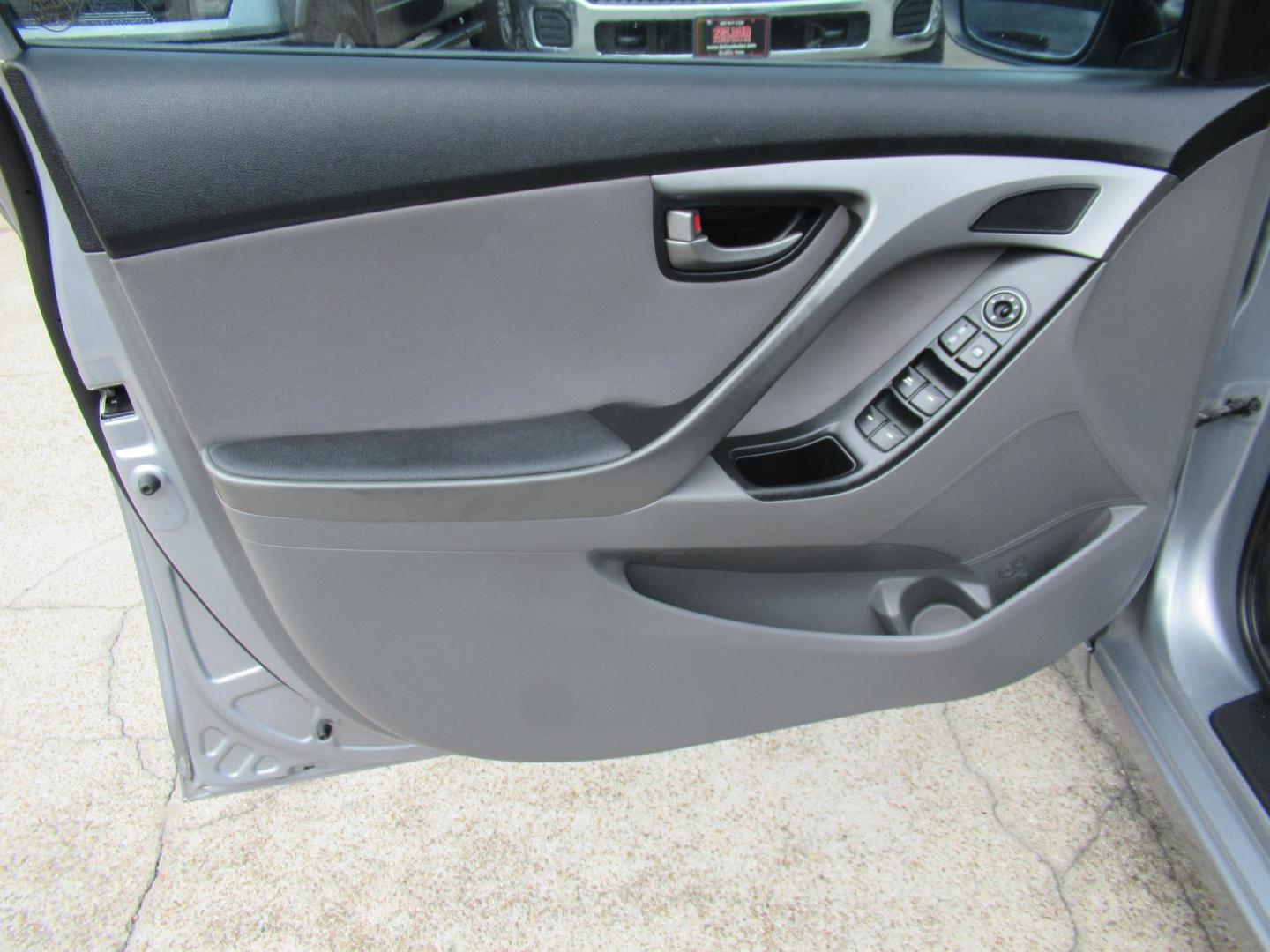 2016 BLUE /Gray Hyundai Elantra Limited (5NPDH4AE6GH) with an 1.8L L4 DOHC 16V engine, 6-Speed Automatic transmission, located at 1511 North Shepherd Dr., Houston, TX, 77008, (281) 657-1221, 29.798361, -95.412560 - 2016 Hyundai Elantra SE 135,085 mi VIN: 5NPDH4AE6GH703689 Original Window Sticker Vehicle Details Sedan 4 DR 1.8L I4 F DOHC 16V Gasoline Front wheel drive - Photo#5