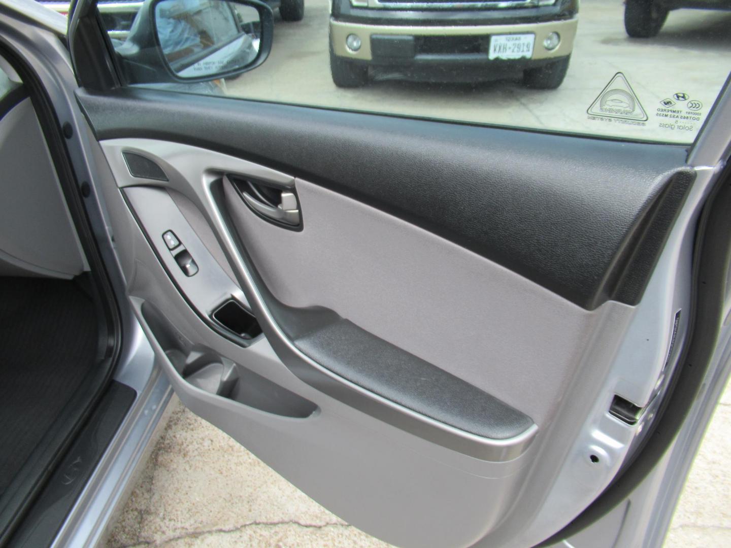 2016 BLUE /Gray Hyundai Elantra Limited (5NPDH4AE6GH) with an 1.8L L4 DOHC 16V engine, 6-Speed Automatic transmission, located at 1511 North Shepherd Dr., Houston, TX, 77008, (281) 657-1221, 29.798361, -95.412560 - 2016 Hyundai Elantra SE 135,085 mi VIN: 5NPDH4AE6GH703689 Original Window Sticker Vehicle Details Sedan 4 DR 1.8L I4 F DOHC 16V Gasoline Front wheel drive - Photo#12