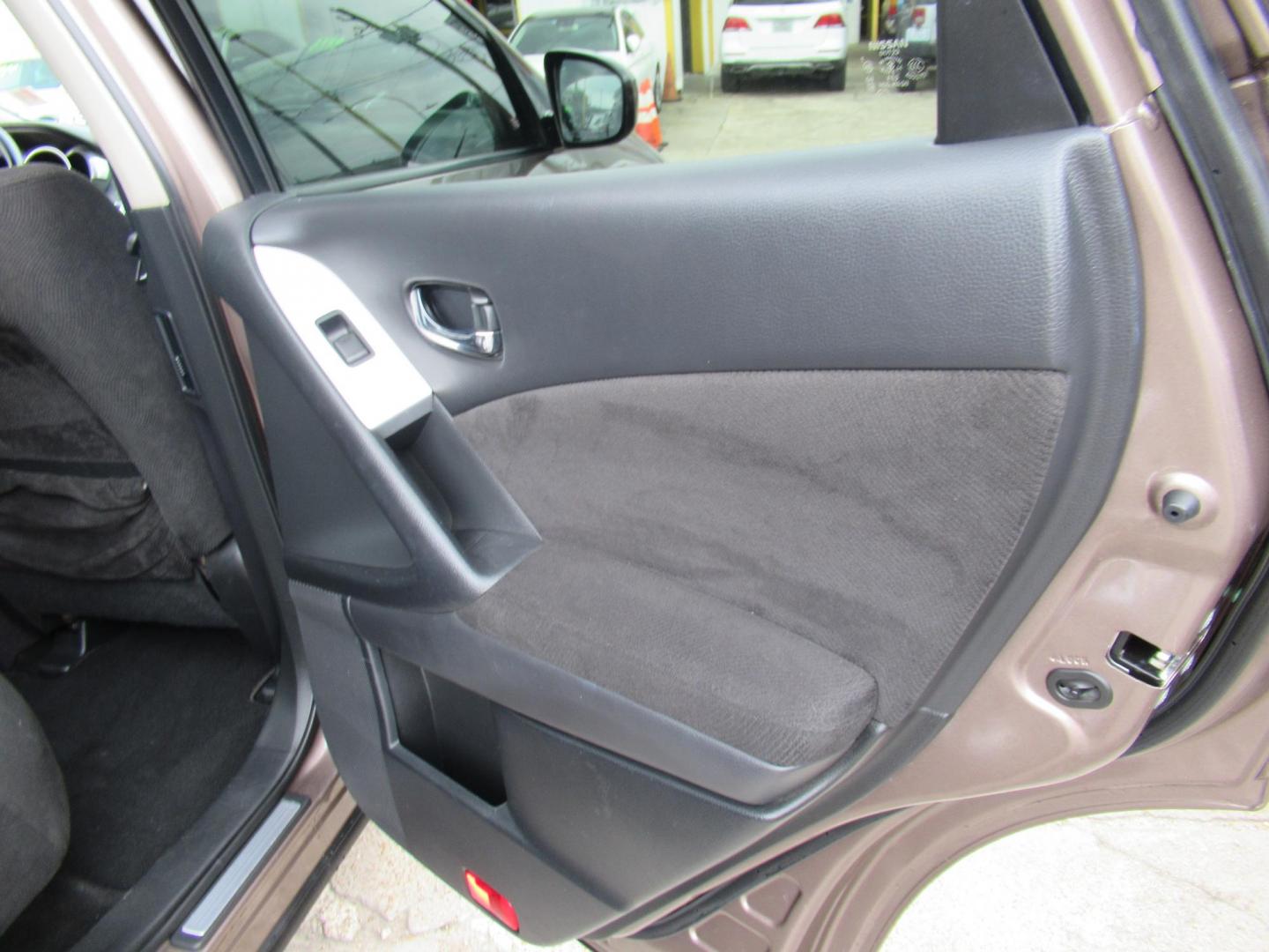 2014 Brown /Black Nissan Murano SL AWD (JN8AZ1MW1EW) with an 3.5L V6 DOHC 24V engine, Continuously Variable Transmission transmission, located at 1511 North Shepherd Dr., Houston, TX, 77008, (281) 657-1221, 29.798361, -95.412560 - 2014 Nissan Murano SV 126,909 mi VIN: JN8AZ1MW1EW511711 Original Window Sticker Vehicle Details 4 Door Wagon/Sport Utility 3.5L V6 F DOHC 24V Gasoline All wheel drive - Photo#12