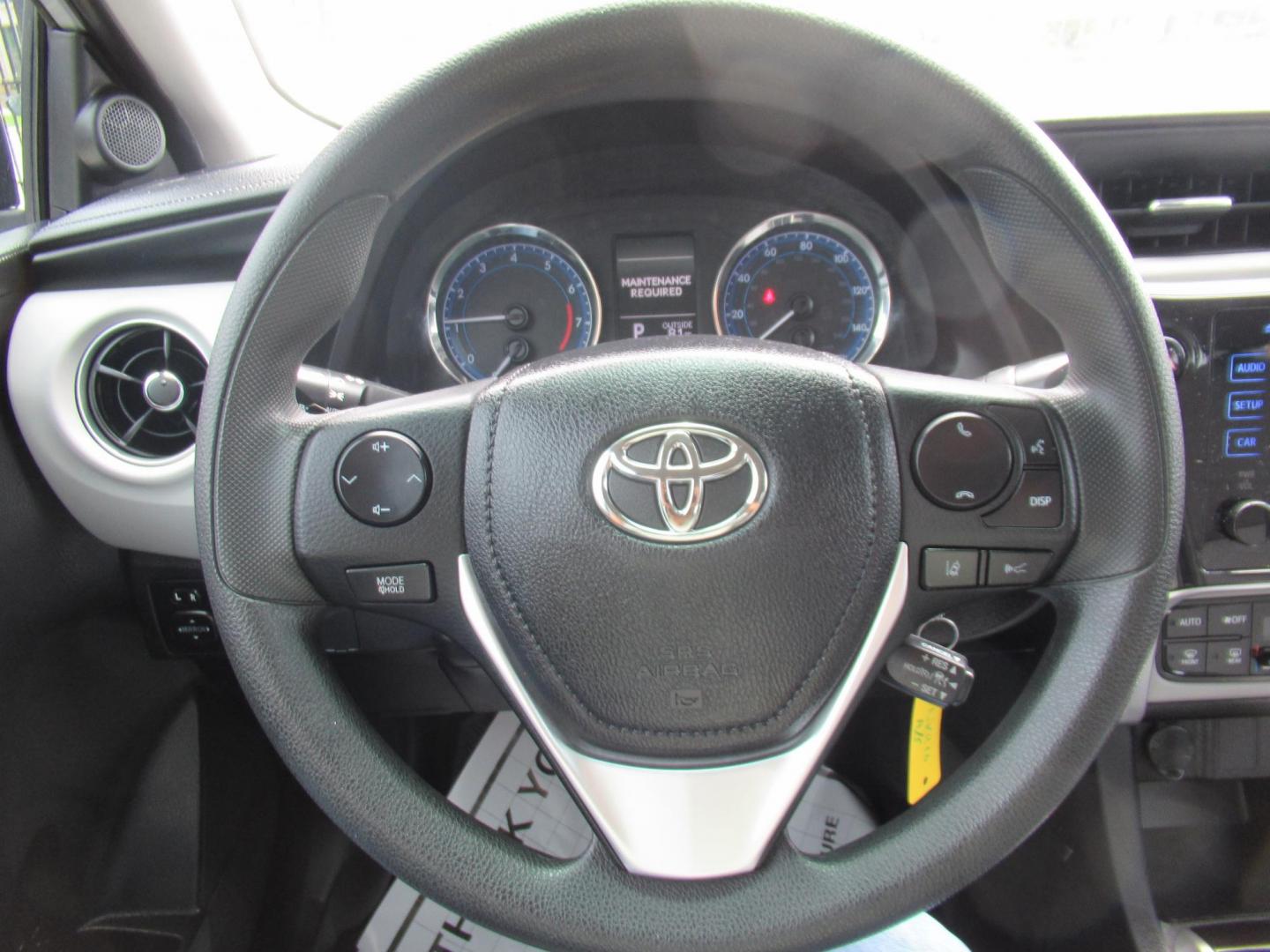 2019 Silver /Black Toyota Corolla SE CVT (2T1BURHEXKC) with an 1.8L L4 DOHC 16V engine, CVT transmission, located at 1511 North Shepherd Dr., Houston, TX, 77008, (281) 657-1221, 29.798361, -95.412560 - 2019 Toyota Corolla LE 136,244 mi VIN: 2T1BURHEXKC167508 Original Window Sticker Vehicle Details Sedan 4 DR 1.8L I4 F DOHC 16V Gasoline Front wheel drive- Photo#2