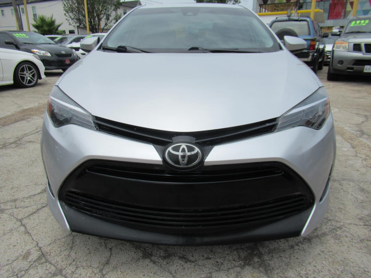 2019 Silver /Black Toyota Corolla SE CVT (2T1BURHEXKC) with an 1.8L L4 DOHC 16V engine, CVT transmission, located at 1511 North Shepherd Dr., Houston, TX, 77008, (281) 657-1221, 29.798361, -95.412560 - 2019 Toyota Corolla LE 136,244 mi VIN: 2T1BURHEXKC167508 Original Window Sticker Vehicle Details Sedan 4 DR 1.8L I4 F DOHC 16V Gasoline Front wheel drive- Photo#22