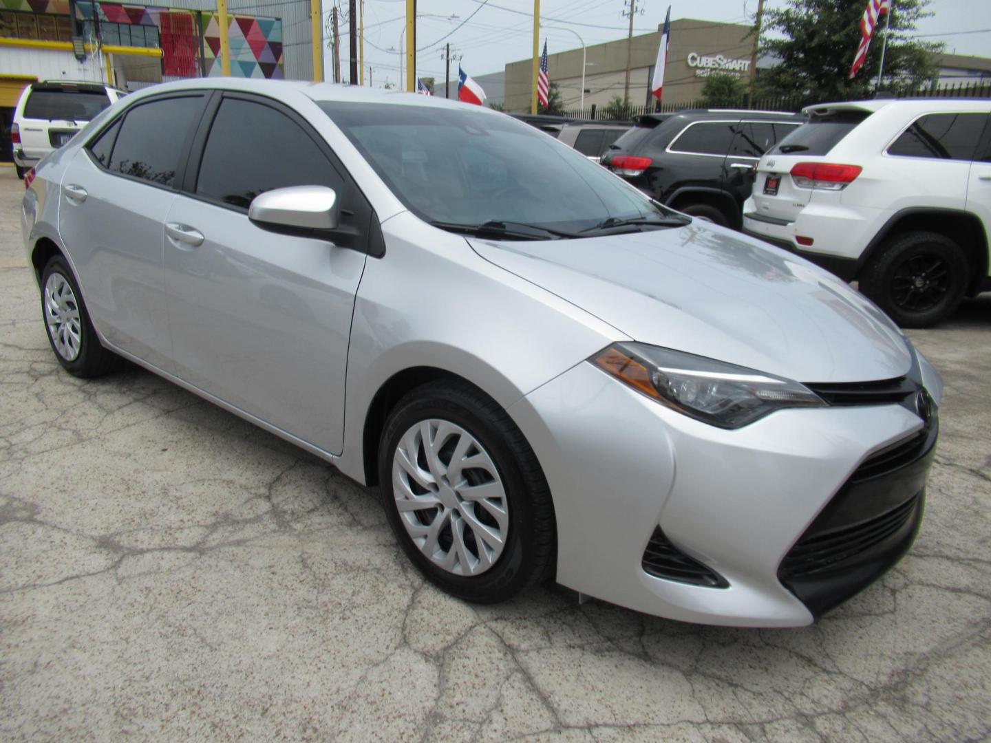 2019 Silver /Black Toyota Corolla SE CVT (2T1BURHEXKC) with an 1.8L L4 DOHC 16V engine, CVT transmission, located at 1511 North Shepherd Dr., Houston, TX, 77008, (281) 657-1221, 29.798361, -95.412560 - 2019 Toyota Corolla LE 136,244 mi VIN: 2T1BURHEXKC167508 Original Window Sticker Vehicle Details Sedan 4 DR 1.8L I4 F DOHC 16V Gasoline Front wheel drive- Photo#23