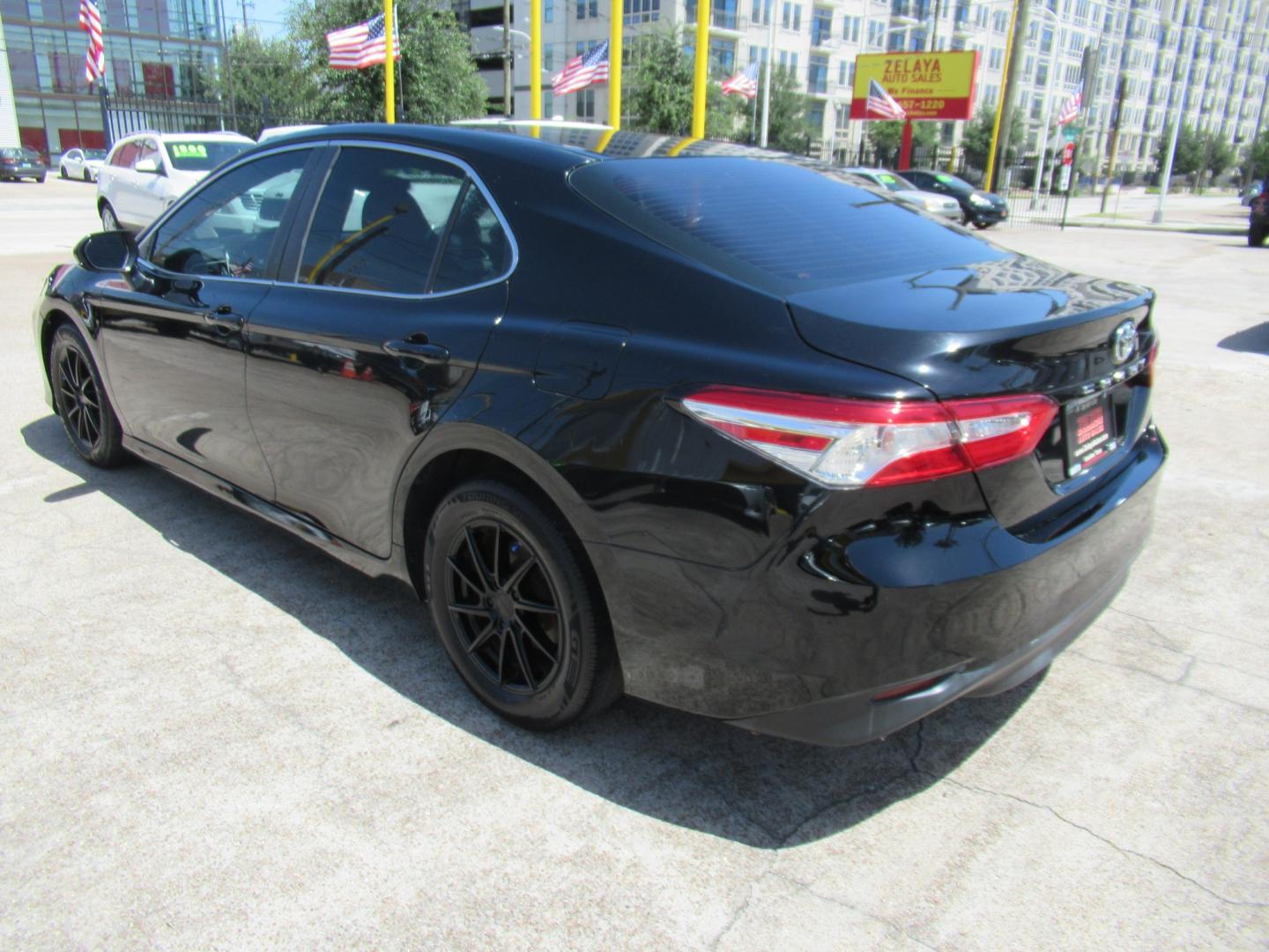 2018 Black /Black Toyota Camry LE (4T1B11HK8JU) with an 2.5L L4 DOHC 16V engine, 8A transmission, located at 1511 North Shepherd Dr., Houston, TX, 77008, (281) 657-1221, 29.798361, -95.412560 - 2018 Toyota Camry L 133,198 mi VIN: 4T1B11HK8JU077397 Vehicle Details Sedan 4 DR 2.5L I4 F DOHC 16V Gasoline Front wheel drive- Photo#17
