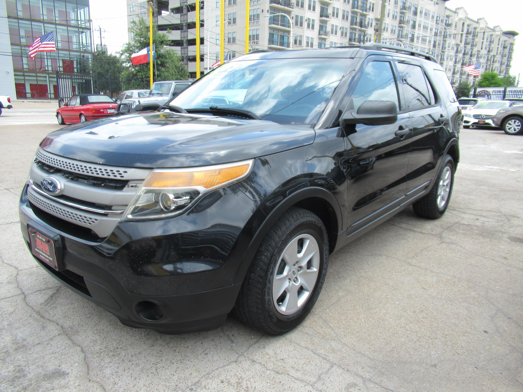 photo of 2014 Ford Explorer Base 4WD