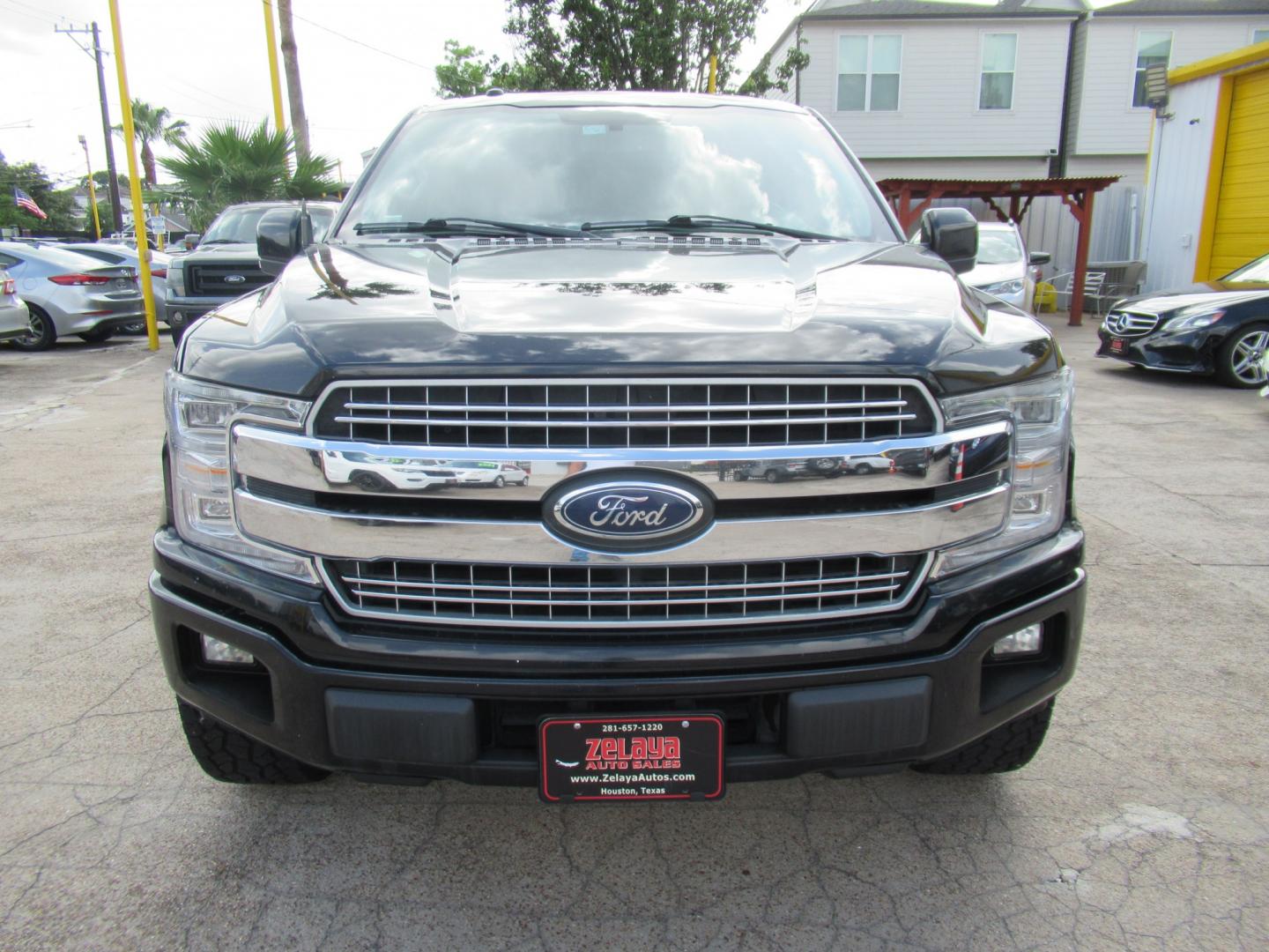 2018 Black /Gray Ford F-150 XLT SuperCrew 5.5-ft. Bed 2WD (1FTEW1CG1JK) with an 3.5L V6 TURBO engine, 6A transmission, located at 1511 North Shepherd Dr., Houston, TX, 77008, (281) 657-1221, 29.798361, -95.412560 - 2018 Ford F-150 XLT 129,418 mi VIN: 1FTEW1CG1JKF55757 Vehicle Details Crew Pickup 3.5L V6 F DOHC 24VGasoline Rear wheel drive- Photo#1