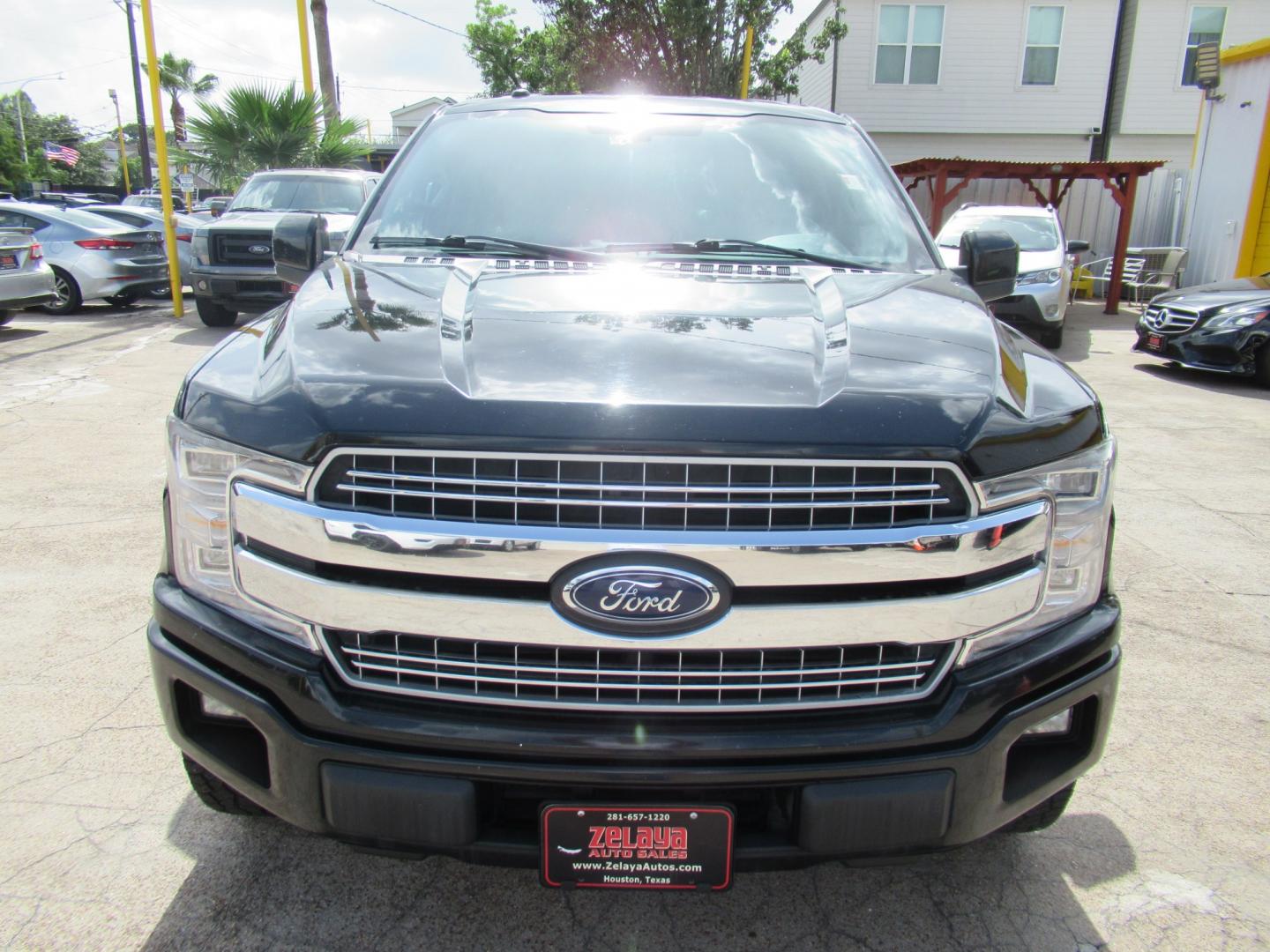 2018 Black /Gray Ford F-150 XLT SuperCrew 5.5-ft. Bed 2WD (1FTEW1CG1JK) with an 3.5L V6 TURBO engine, 6A transmission, located at 1511 North Shepherd Dr., Houston, TX, 77008, (281) 657-1221, 29.798361, -95.412560 - 2018 Ford F-150 XLT 129,418 mi VIN: 1FTEW1CG1JKF55757 Vehicle Details Crew Pickup 3.5L V6 F DOHC 24VGasoline Rear wheel drive- Photo#28