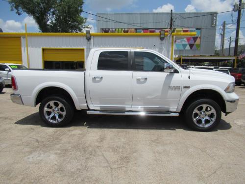 2015 RAM 1500 Laramie Crew Cab SWB 4WD